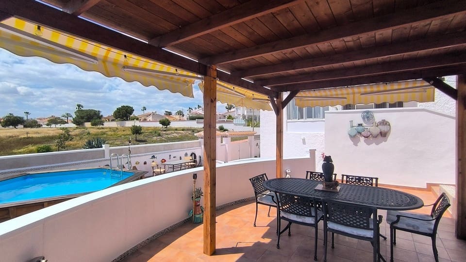 4 quarto Moradia para venda em Ciudad Quesada - 450 000 € (Ref: 9820872)