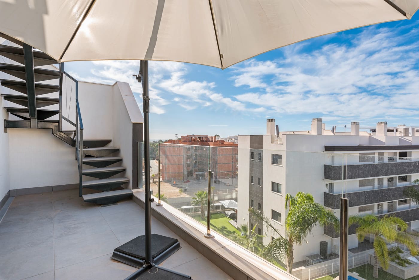 2 bedroom Apartment for sale in Villamartin with pool garage - € 319,900 (Ref: 9822012)