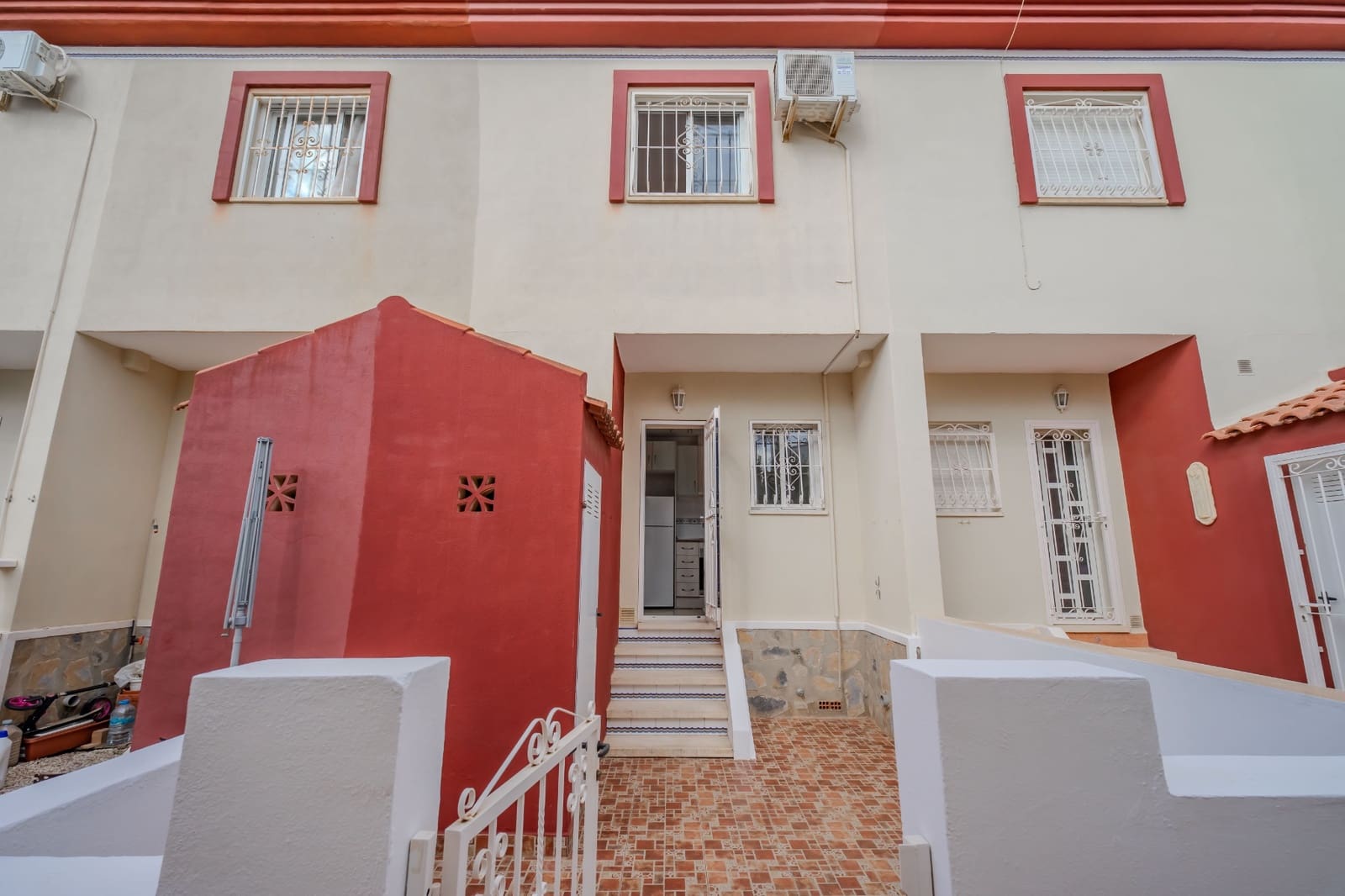 2 quarto Casa em Banda para venda em Dona Pepa com piscina - 179 950 € (Ref: 9829593)