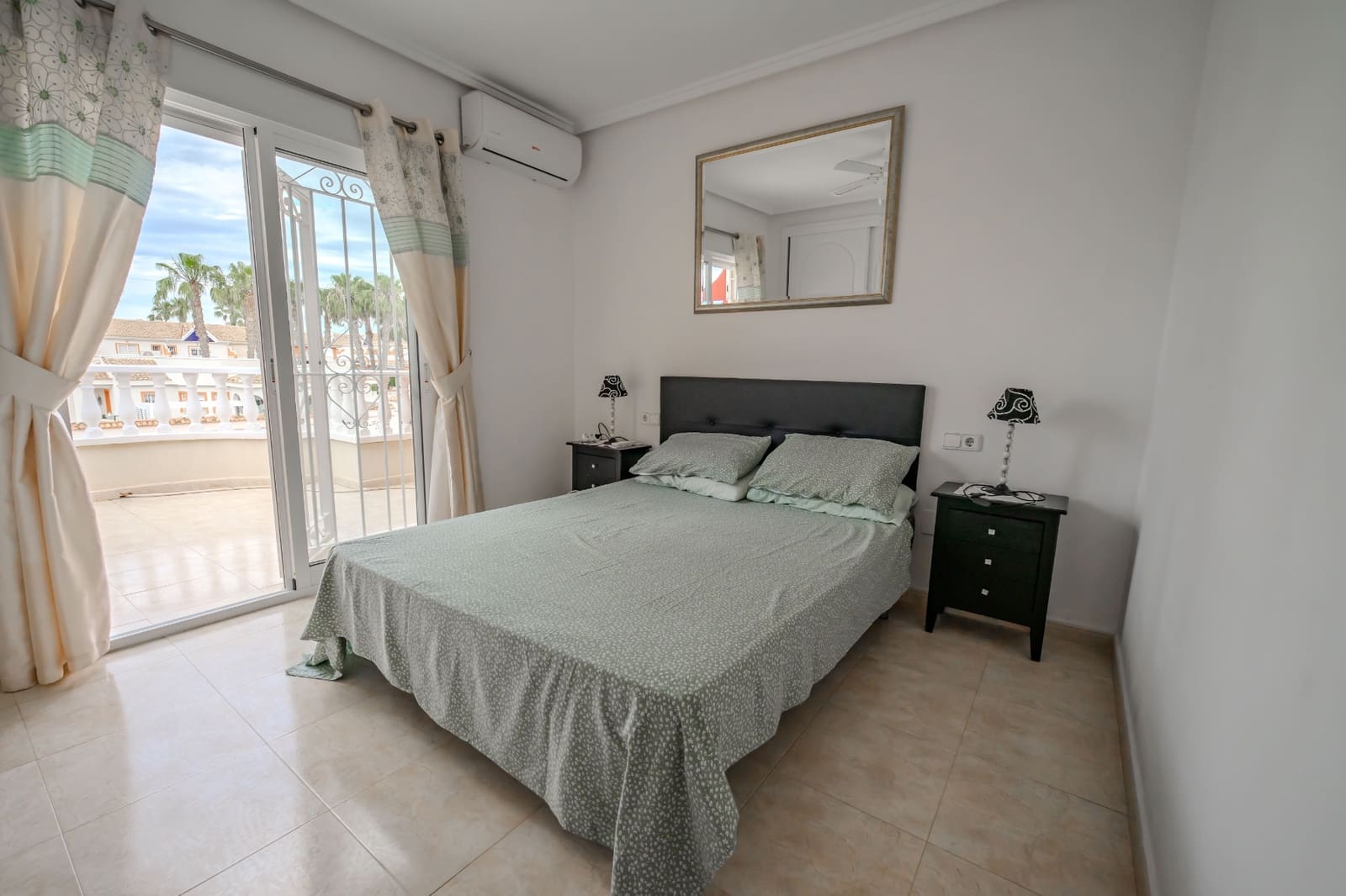 2 quarto Casa em Banda para venda em Dona Pepa com piscina - 179 950 € (Ref: 9829593)