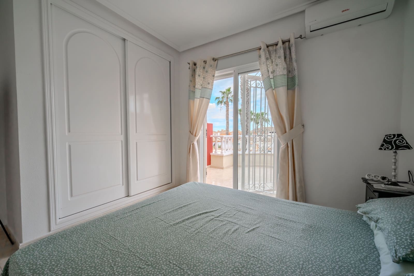 2 quarto Casa em Banda para venda em Dona Pepa com piscina - 179 950 € (Ref: 9829593)