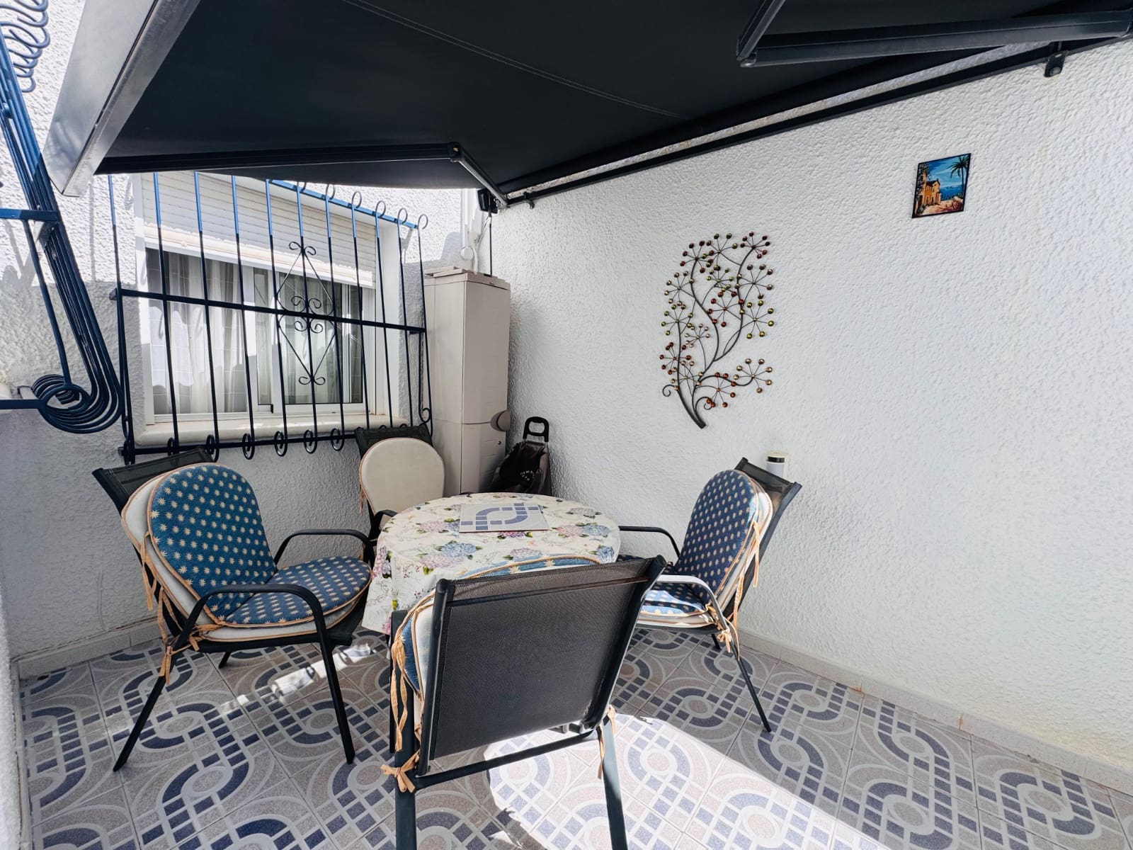 2 sovrum Semi-fristående Villa till salu i La Marquesa med pool - 225 000 € (Ref: 9834275)