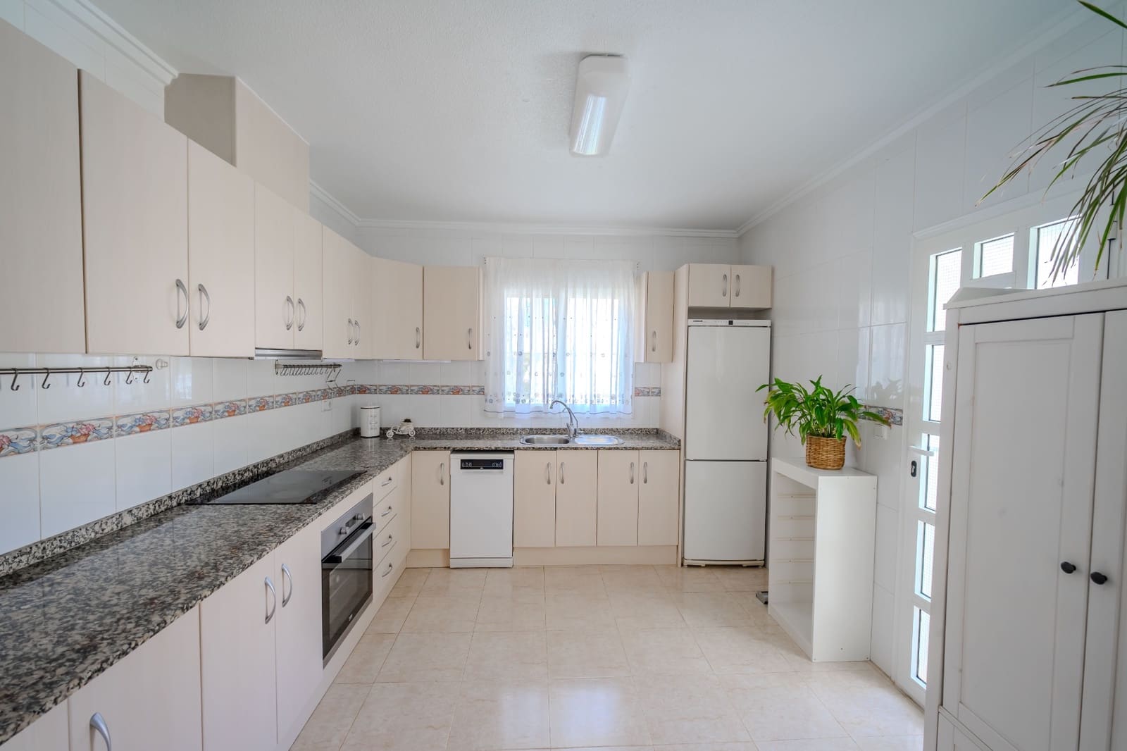 3 soverom Villa til salgs i Dona Pepa med svømmebasseng - € 449 900 (Ref: 9834572)