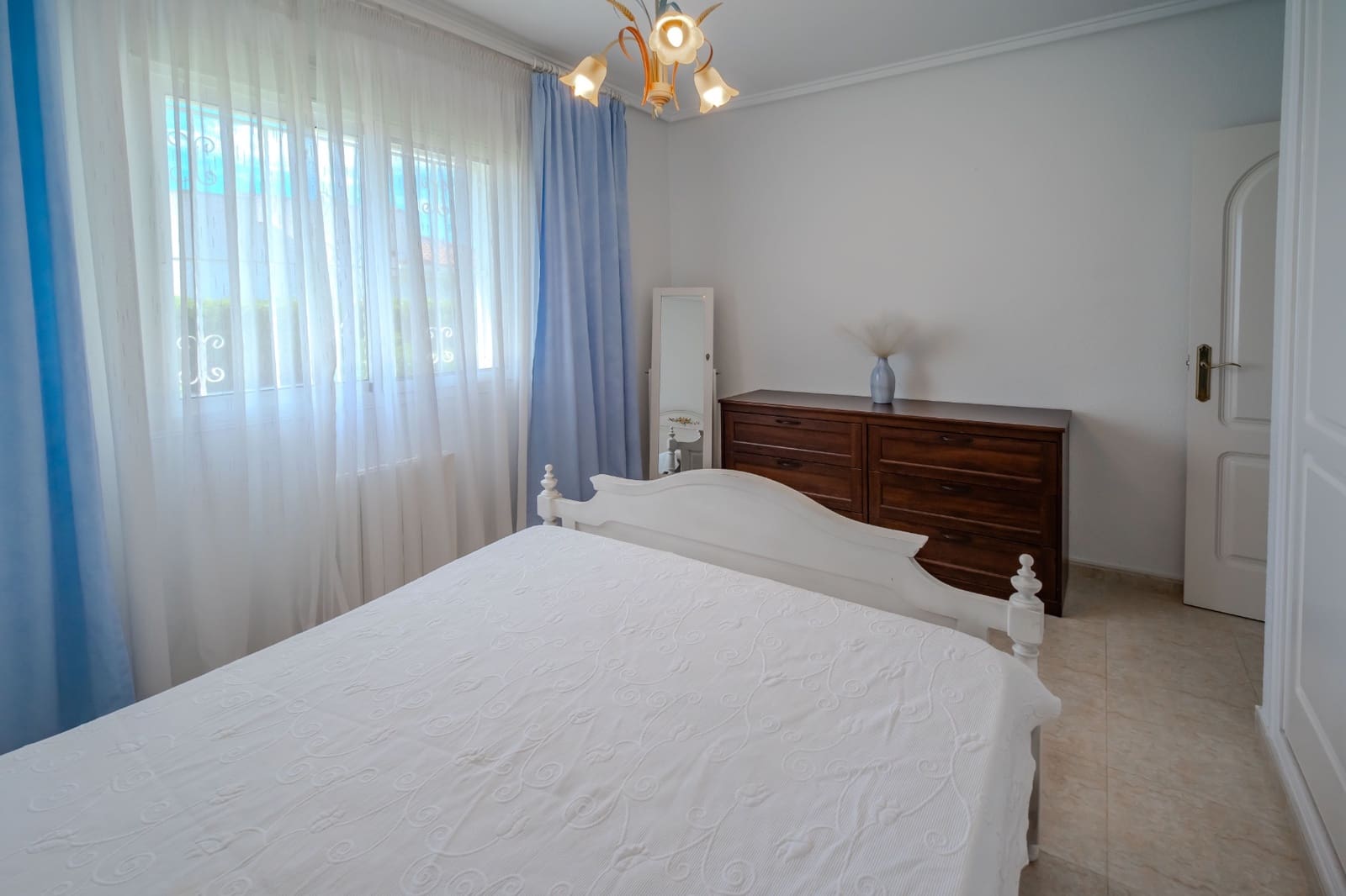 3 soverom Villa til salgs i Dona Pepa med svømmebasseng - € 449 900 (Ref: 9834572)