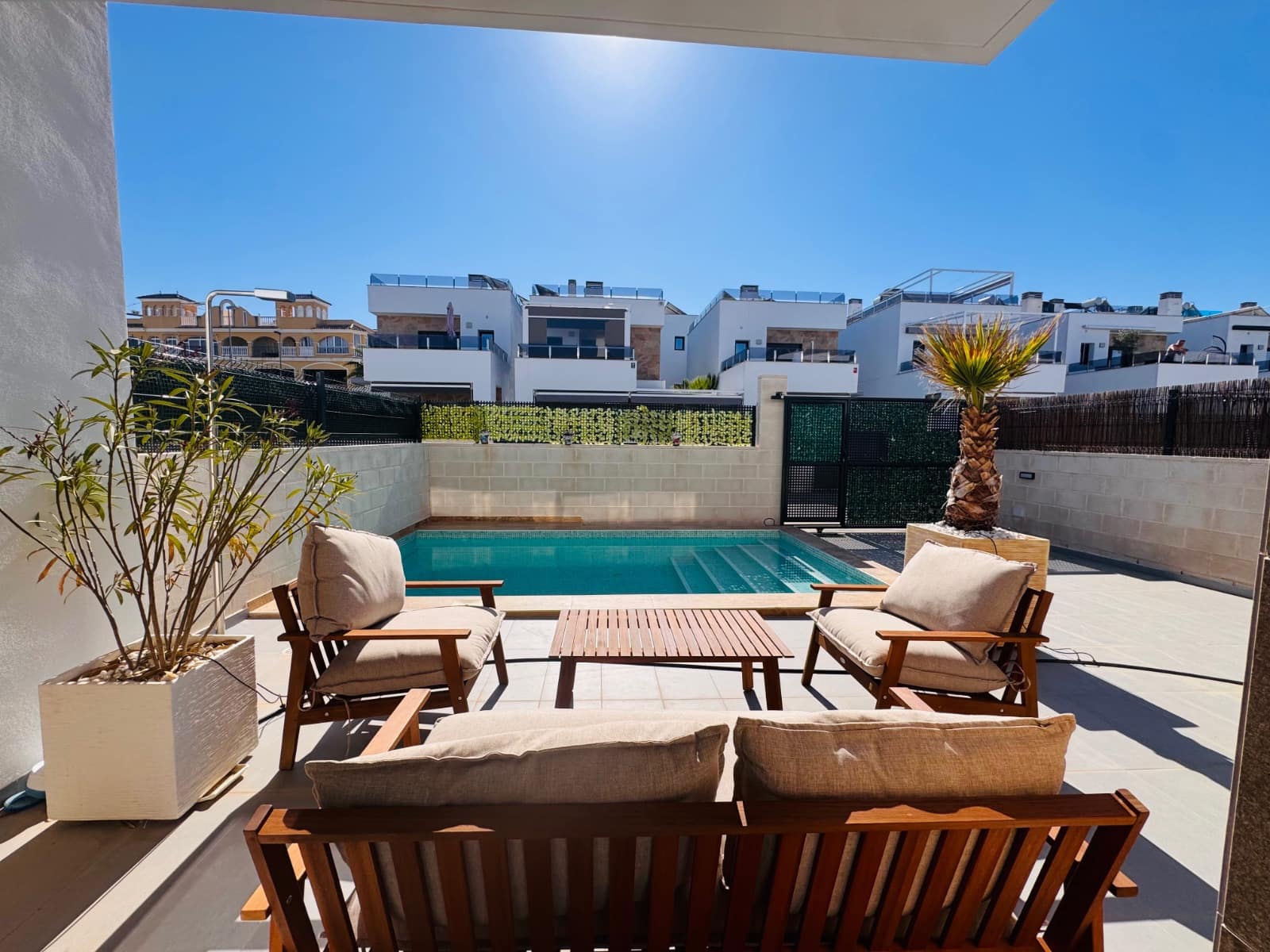 3 bedroom Villa for sale in Benijofar with pool - € 375,000 (Ref: 9844227)