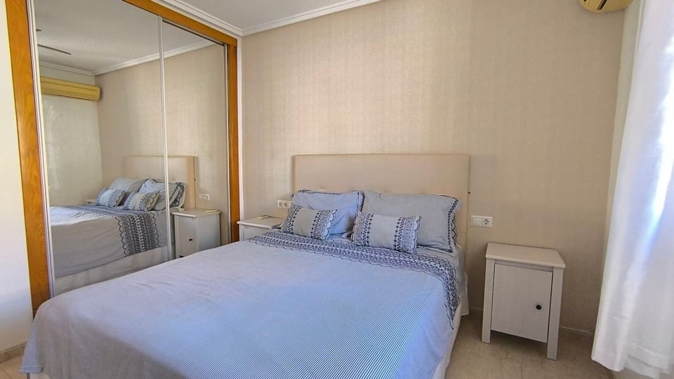 3 sypialnia Willa na sprzedaż w Dona Pepa z basenem - 450 000 € (Ref: 9846808)