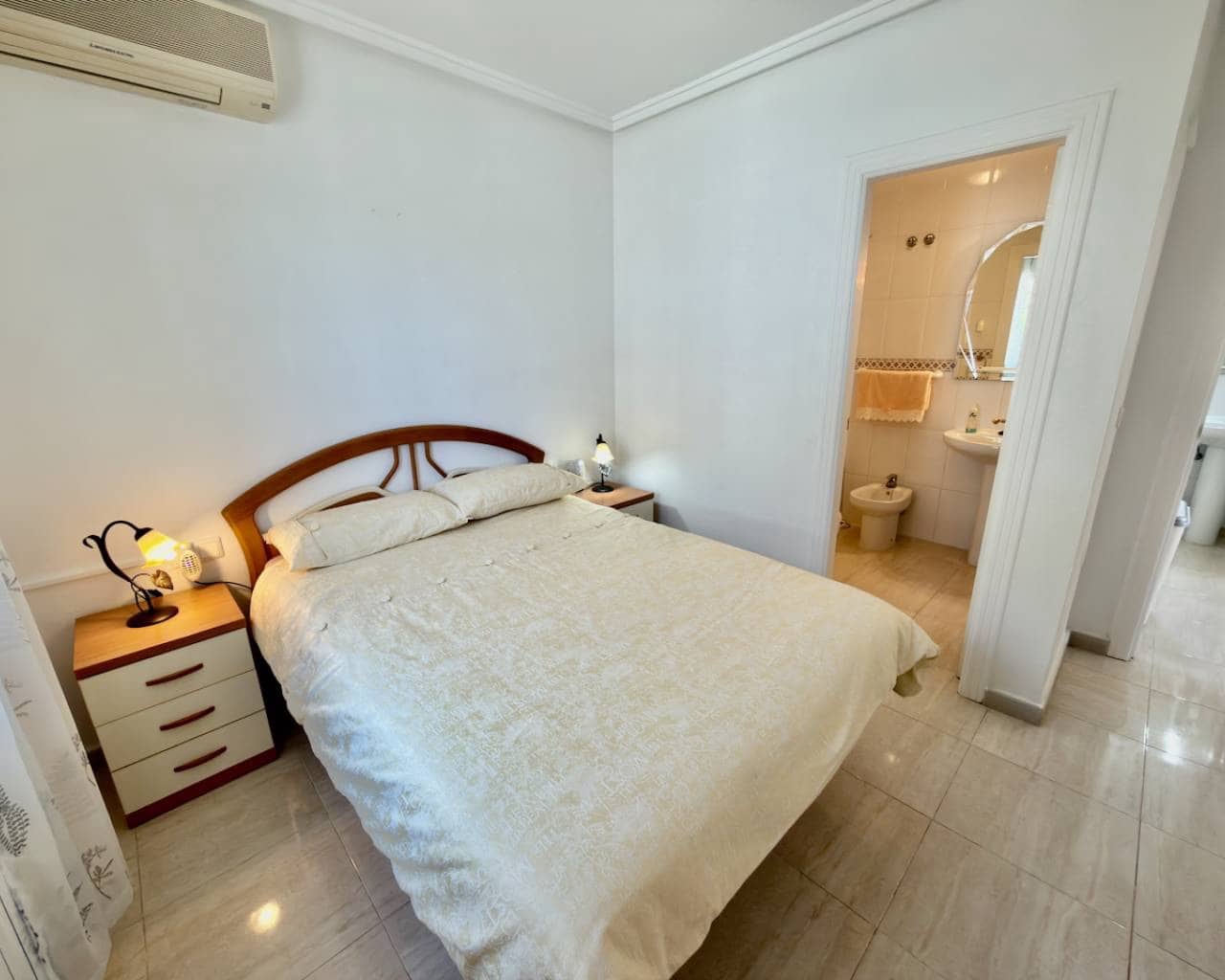2 sovrum Semi-fristående Villa till salu i Ciudad Quesada med pool - 220 000 € (Ref: 9849917)