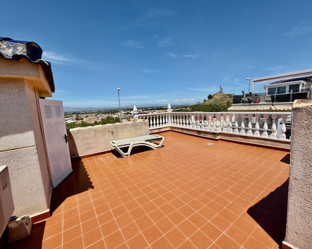 2 sovrum Semi-fristående Villa till salu i Ciudad Quesada med pool - 220 000 € (Ref: 9849917)