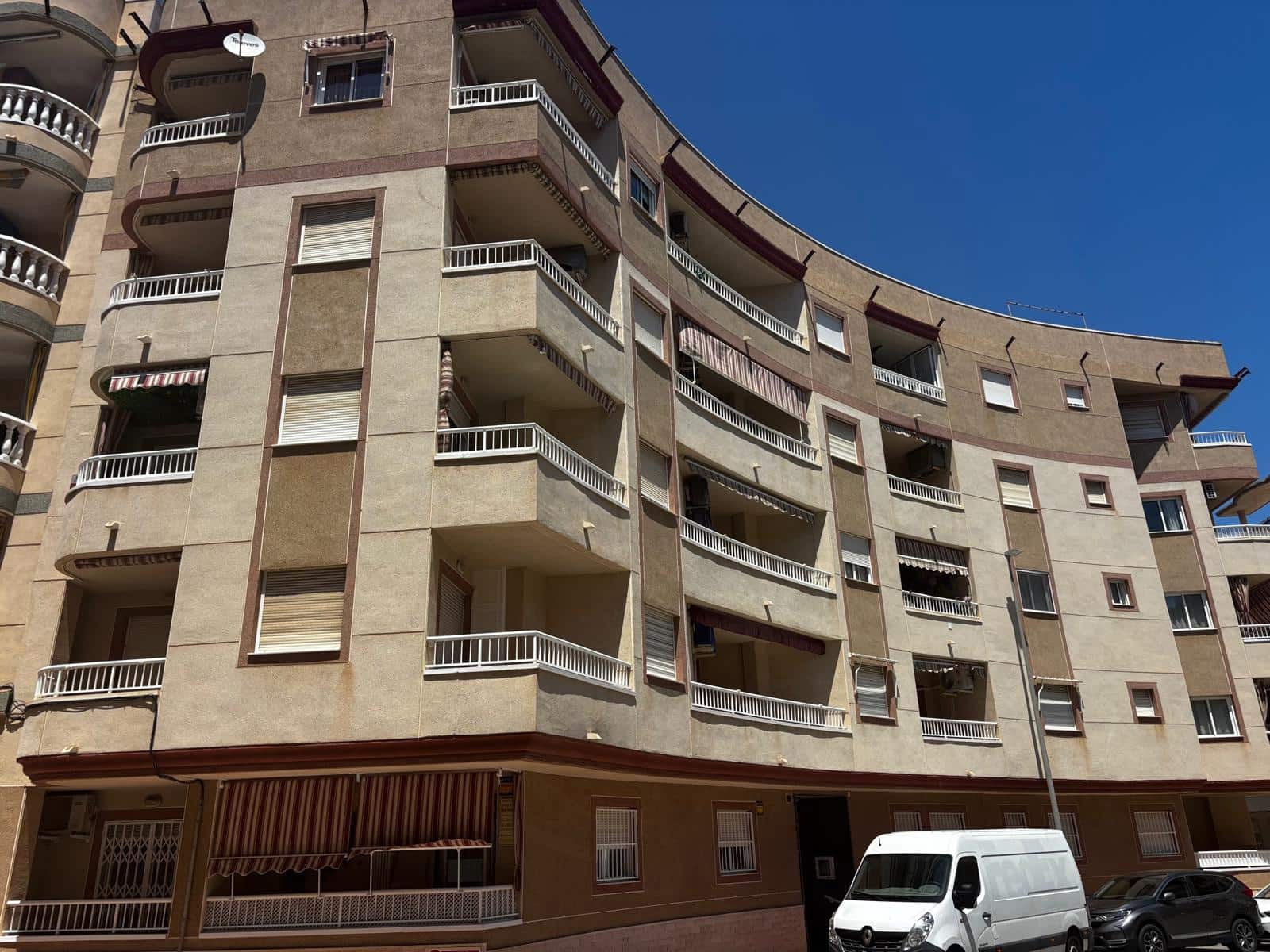 2 slaapkamer Appartement te koop in Guardamar del Segura - € 175.000 (Ref: 9850147)