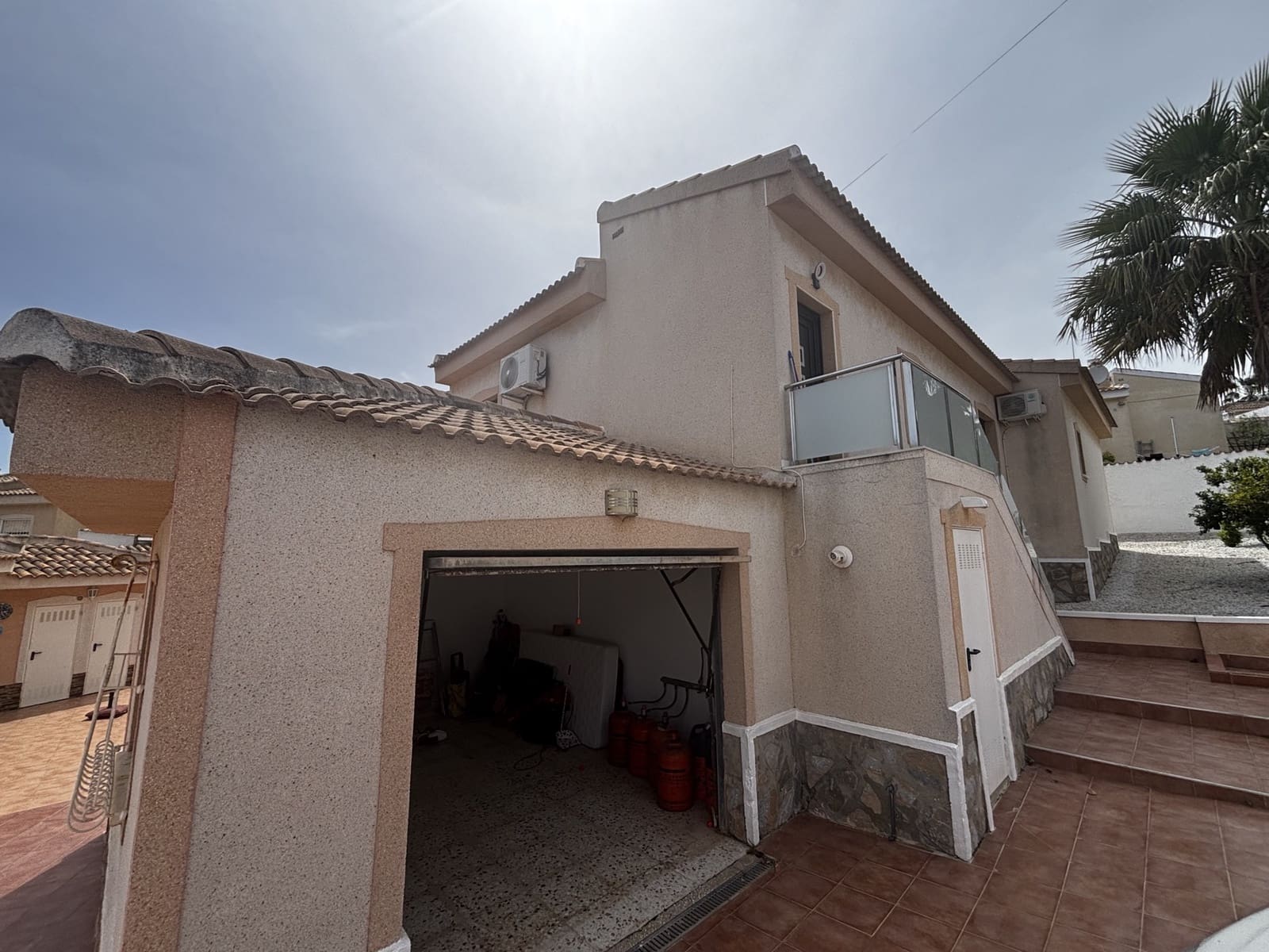 4 chambre Villa/Maison à vendre à Ciudad Quesada avec piscine garage - 595 000 € (Ref: 9850150)