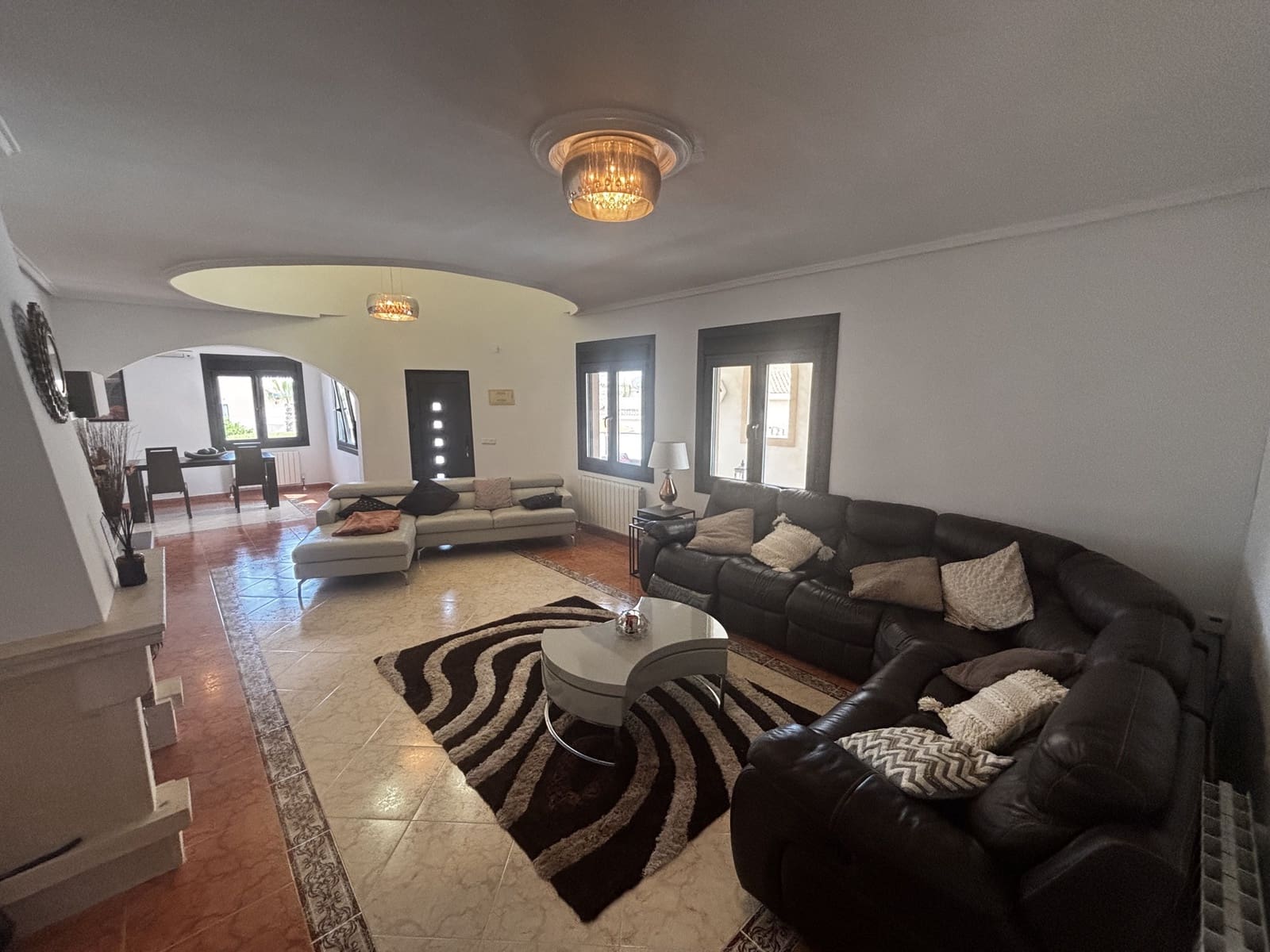 4 chambre Villa/Maison à vendre à Ciudad Quesada avec piscine garage - 595 000 € (Ref: 9850150)