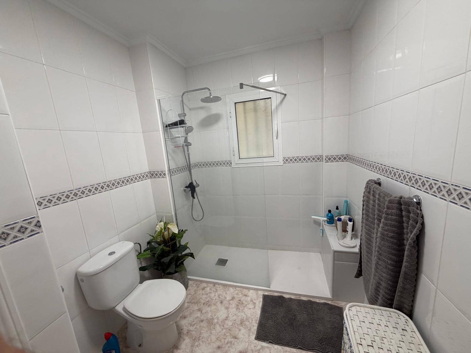 2 bedroom Apartment for sale in Ciudad Quesada with pool - € 144,995 (Ref: 9850152)