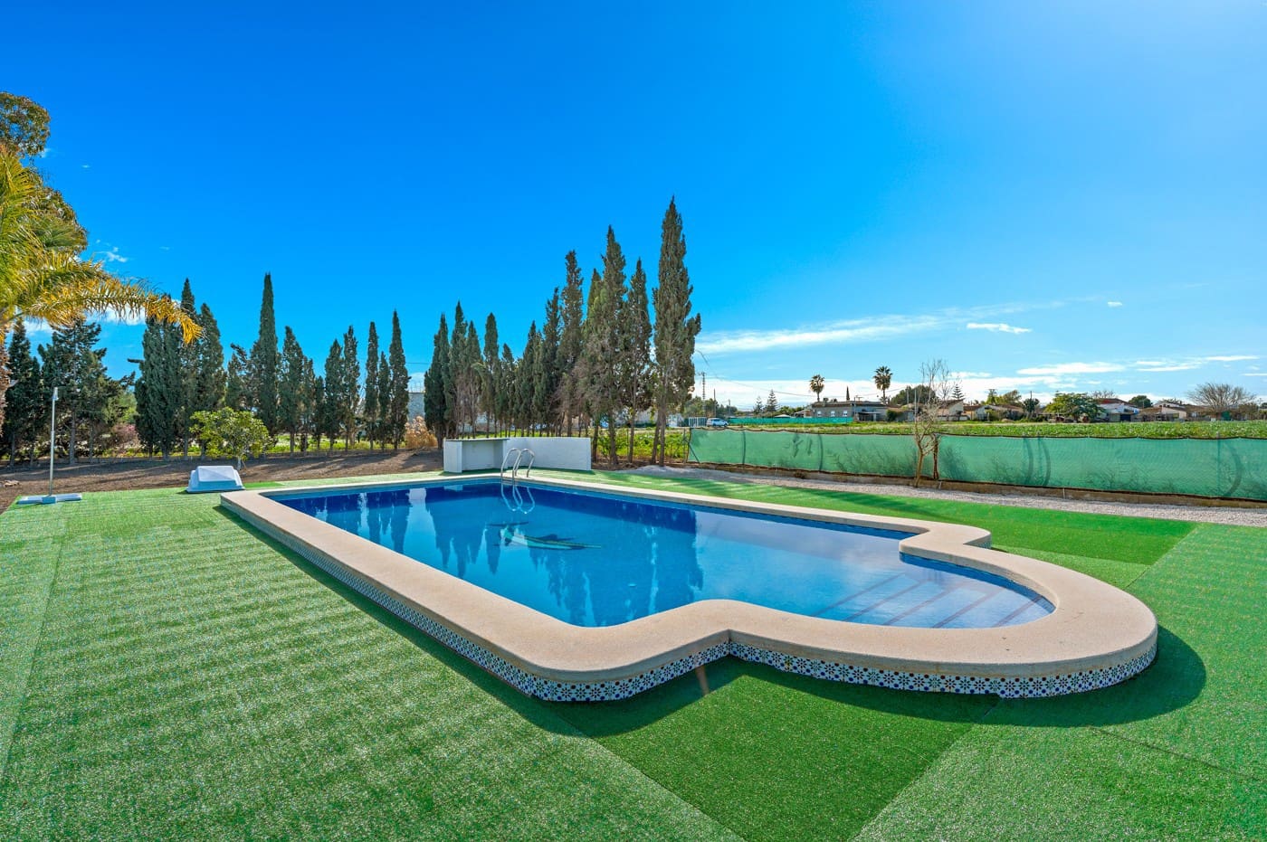 4 Zimmer Finca/Landgut zu verkaufen in Dolores mit Pool - 529.900 € (Ref: 9850394)