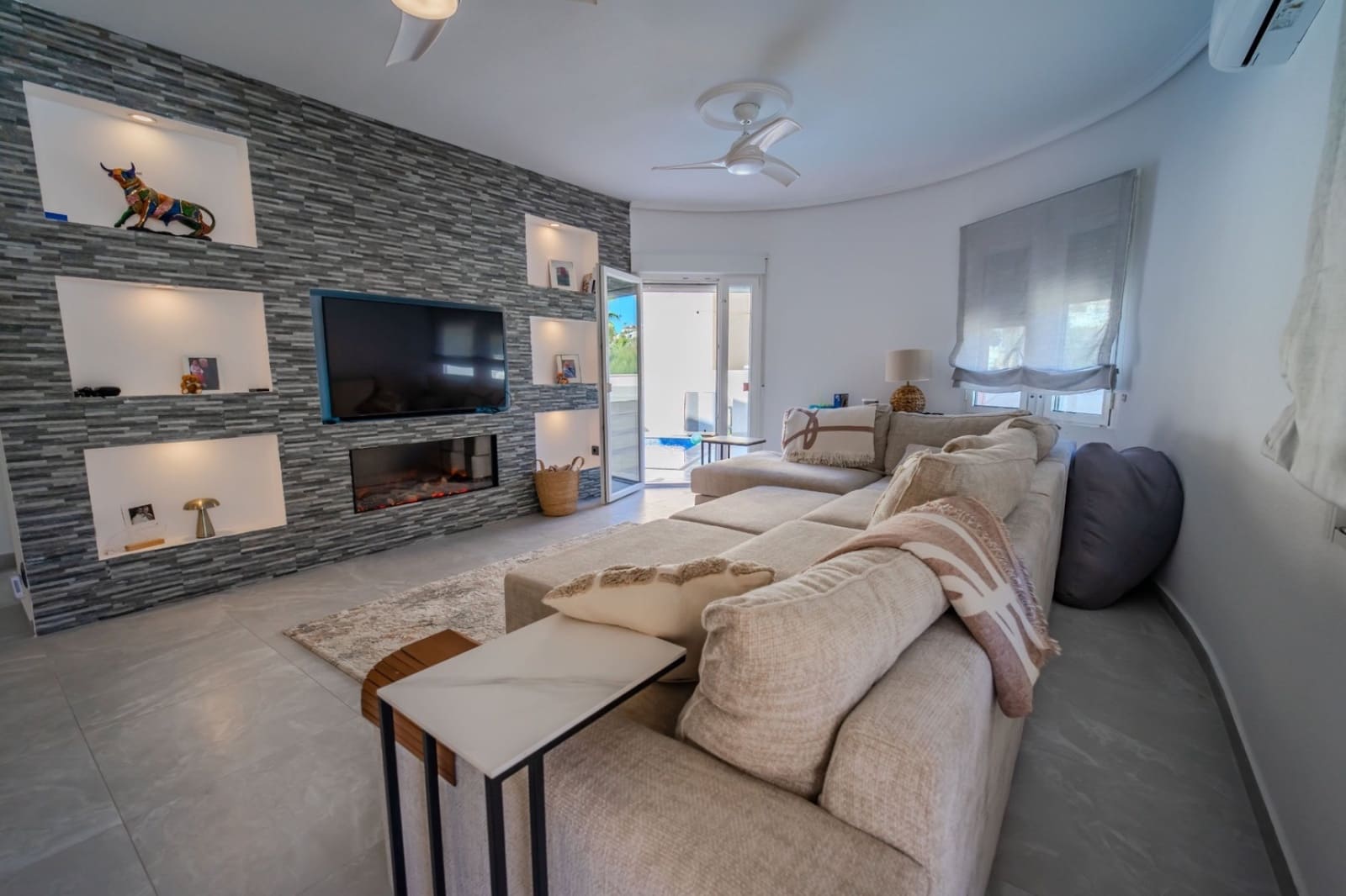 4 sovrum Villa till salu i La Marquesa med pool - 490 000 € (Ref: 9854438)