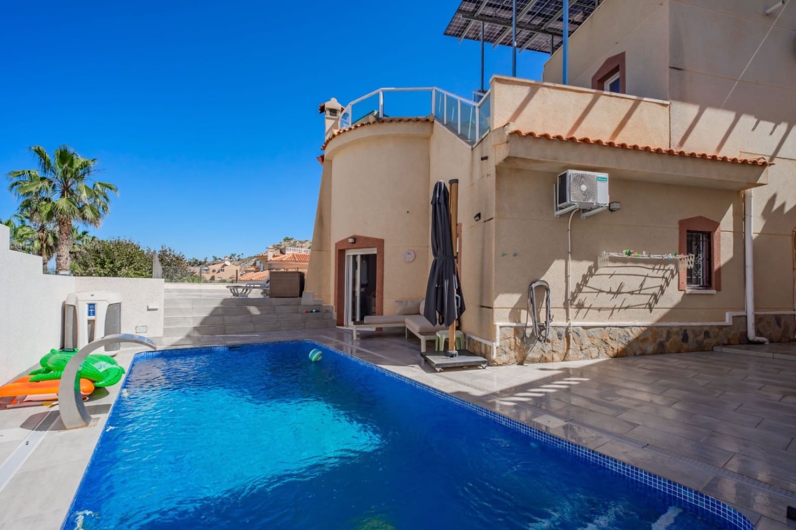 4 sovrum Villa till salu i La Marquesa med pool - 490 000 € (Ref: 9854438)
