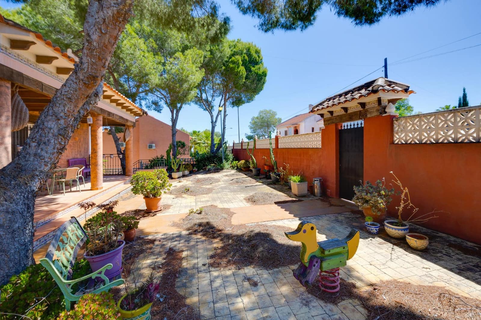 5 quarto Moradia para venda em San Miguel de Salinas com piscina garagem - 495 000 € (Ref: 9855145)