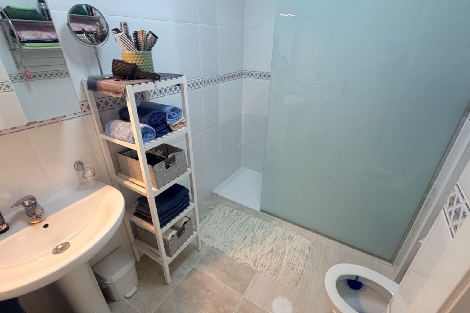 2 Zimmer Apartment zu verkaufen in Ciudad Quesada mit Pool - 145.000 € (Ref: 9867481)