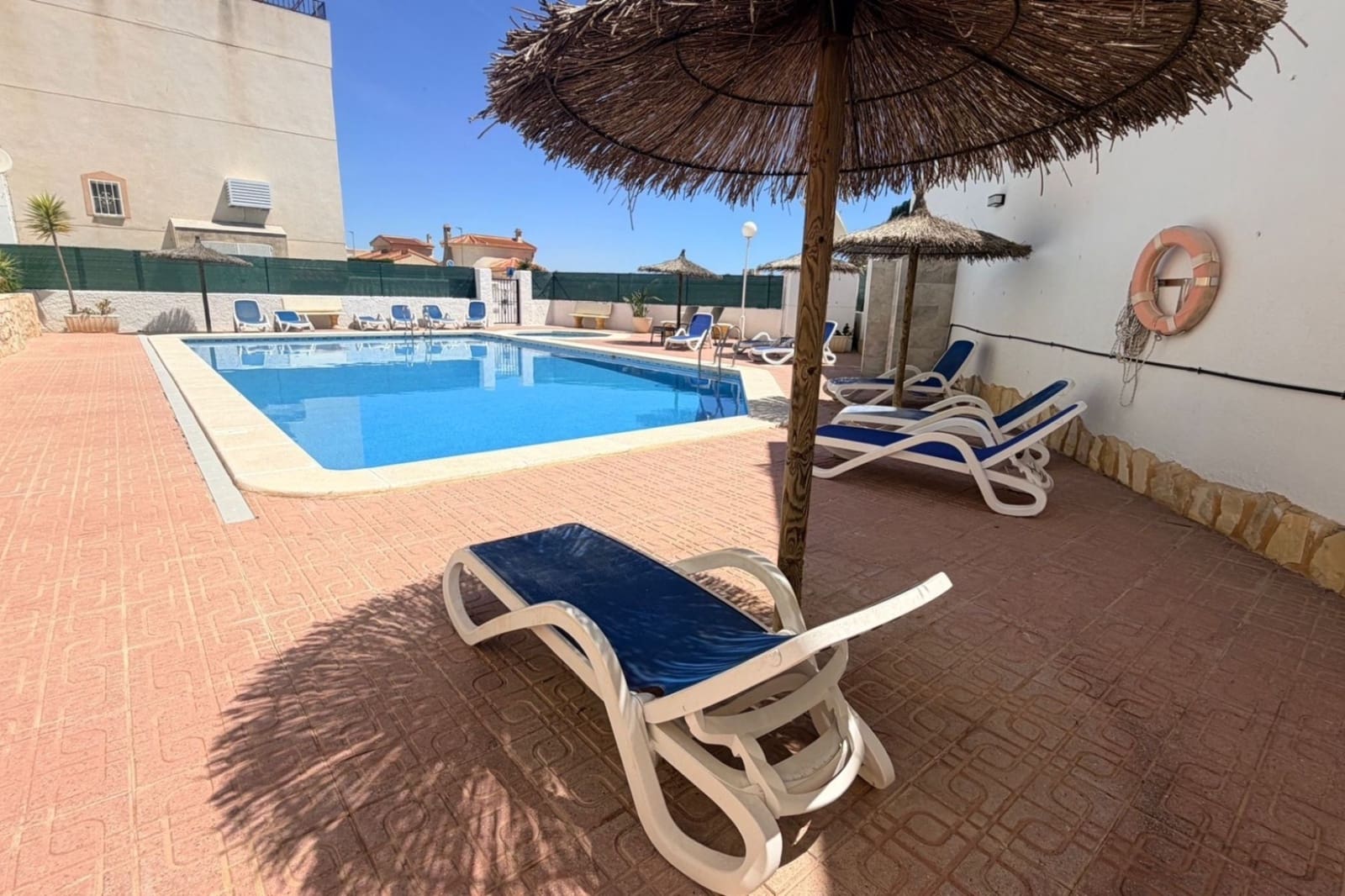 2 Zimmer Apartment zu verkaufen in Ciudad Quesada mit Pool - 145.000 € (Ref: 9867481)