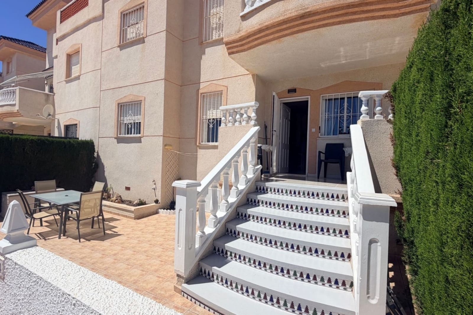 2 Zimmer Apartment zu verkaufen in Ciudad Quesada mit Pool - 145.000 € (Ref: 9867481)