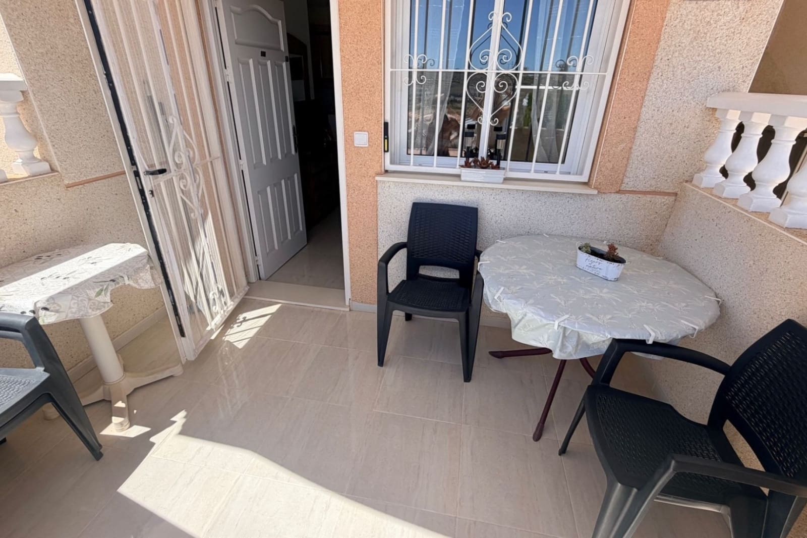 2 Zimmer Apartment zu verkaufen in Ciudad Quesada mit Pool - 145.000 € (Ref: 9867481)