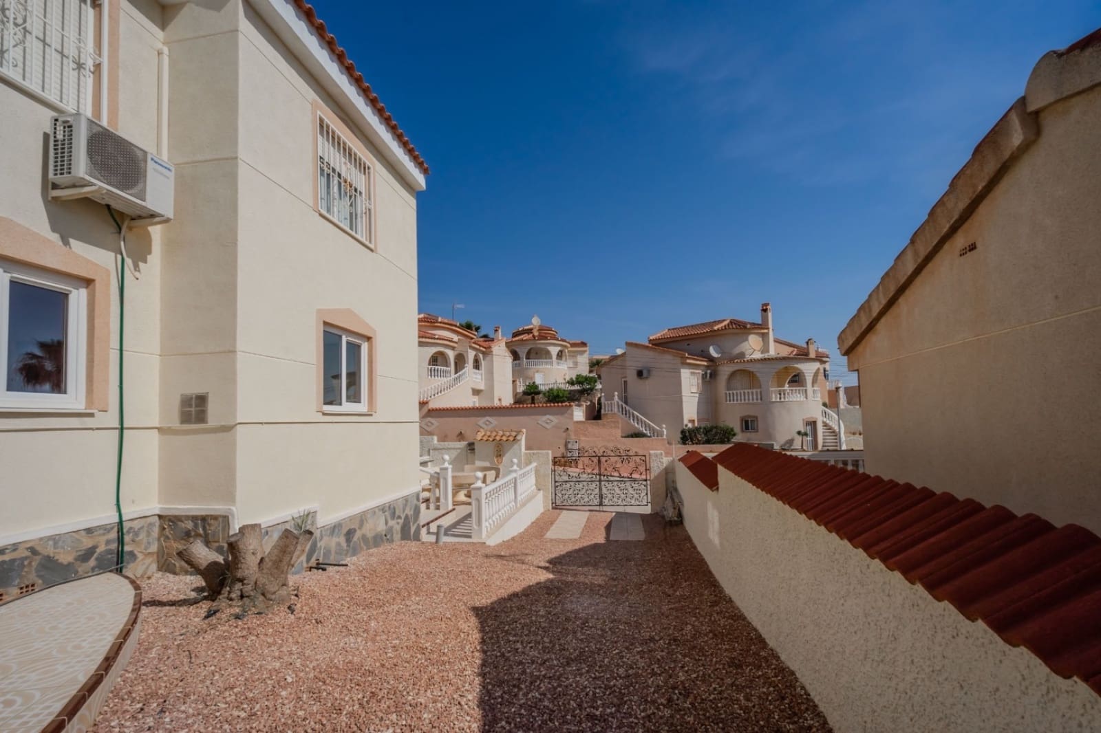 4 soverom Villa til salgs i La Marquesa med svømmebasseng - € 319 000 (Ref: 9874019)