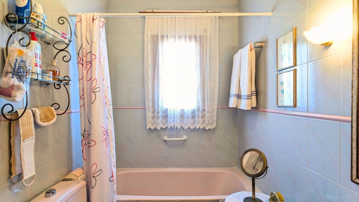 4 chambre Villa/Maison à vendre à Ciudad Quesada avec piscine - 385 000 € (Ref: 9880689)