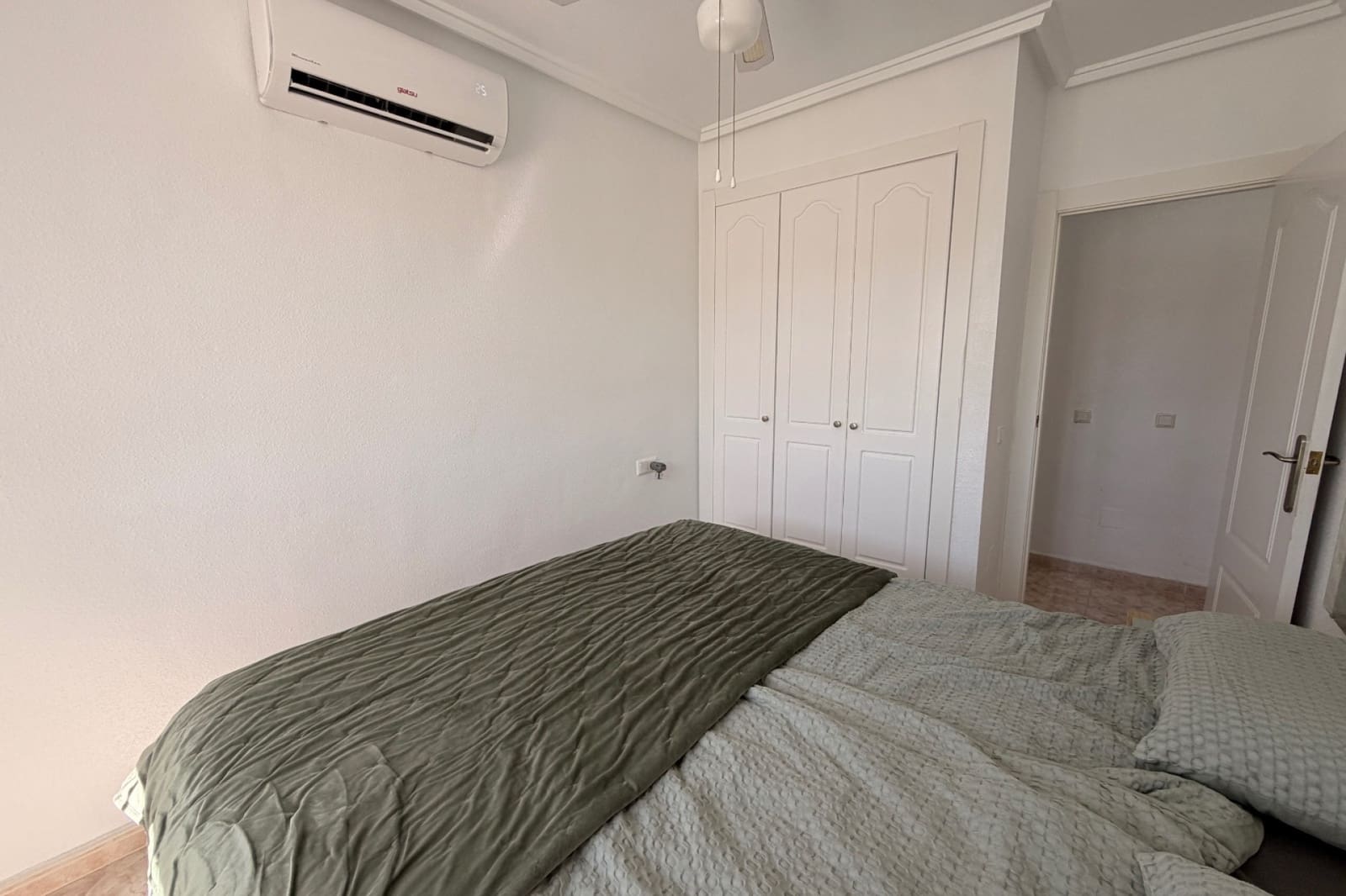 2 makuuhuone Huoneisto myytävänä paikassa Ciudad Quesada mukana uima-altaan - 149 950 € (Ref: 9880693)