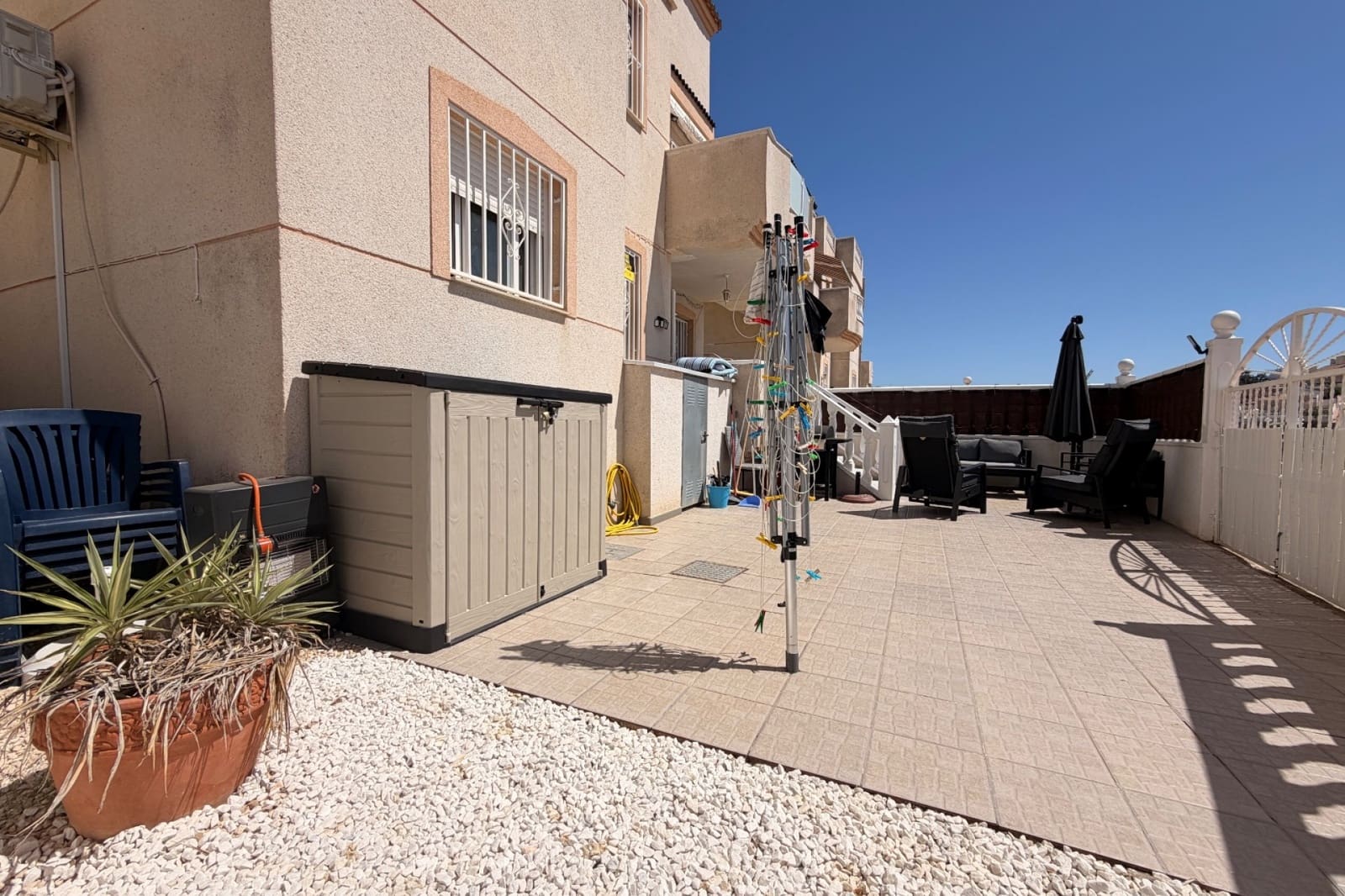 2 makuuhuone Huoneisto myytävänä paikassa Ciudad Quesada mukana uima-altaan - 149 950 € (Ref: 9880693)