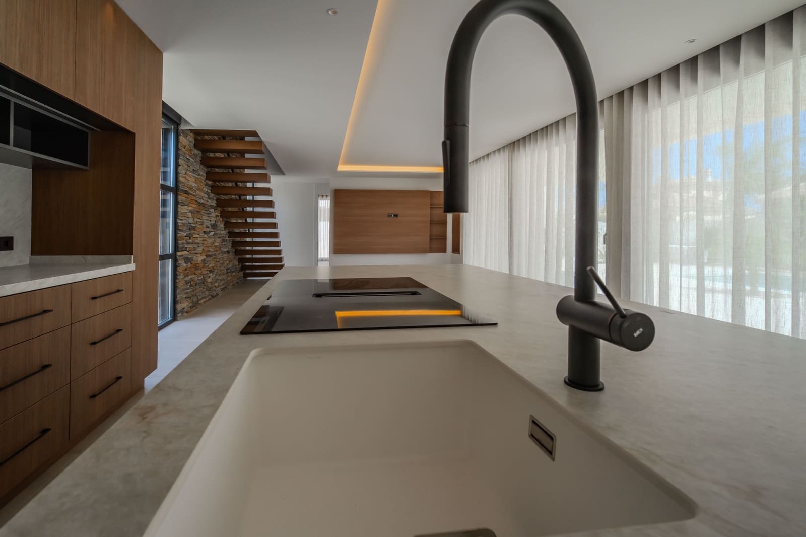 4 soverom Villa til salgs i Ciudad Quesada med svømmebasseng garasje - € 1 450 000 (Ref: 9883595)