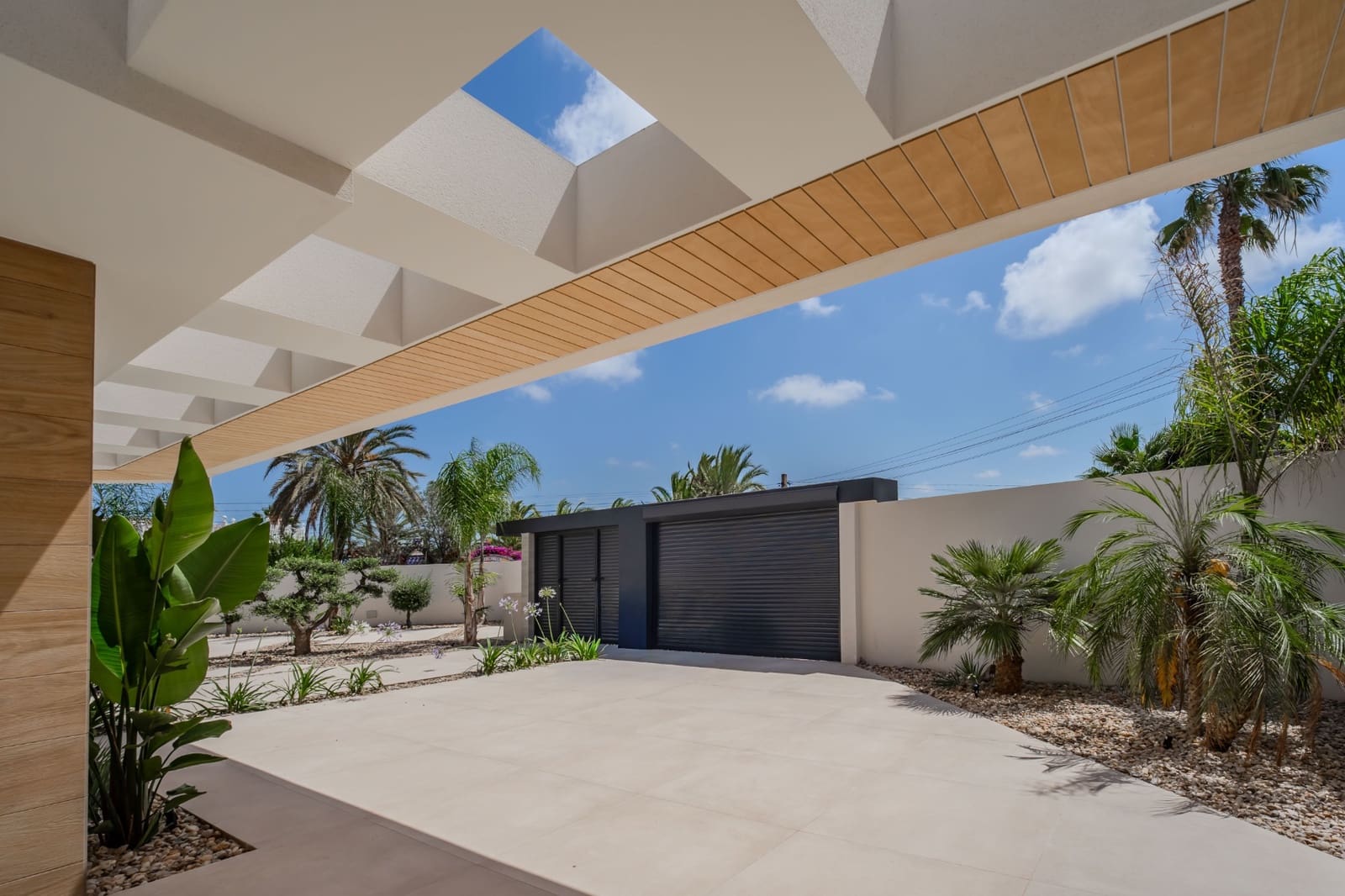 4 soverom Villa til salgs i Ciudad Quesada med svømmebasseng garasje - € 1 450 000 (Ref: 9883595)