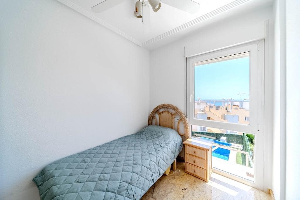 3 quarto Casa em Banda para venda em Campoamor com piscina garagem - 450 000 € (Ref: 9893903)