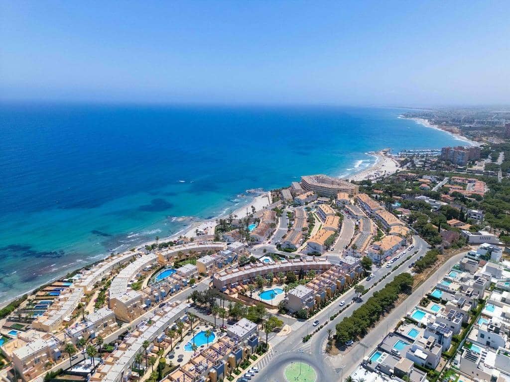 3 quarto Casa em Banda para venda em Campoamor com piscina garagem - 450 000 € (Ref: 9893903)