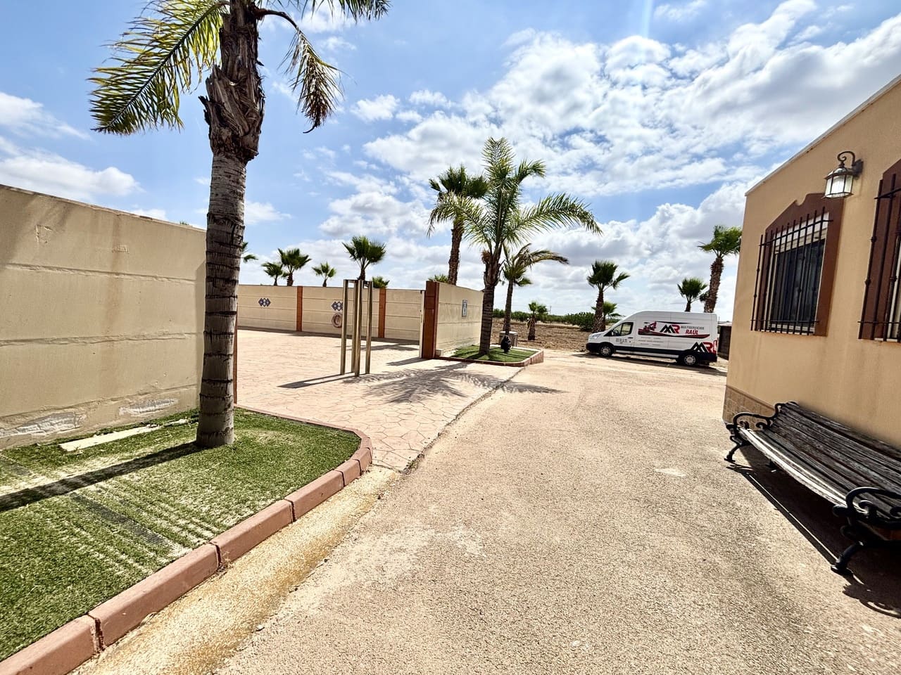 6 slaapkamer Villa te koop in Fuente Alamo de Murcia met zwembad garage - € 600.000 (Ref: 9899207)