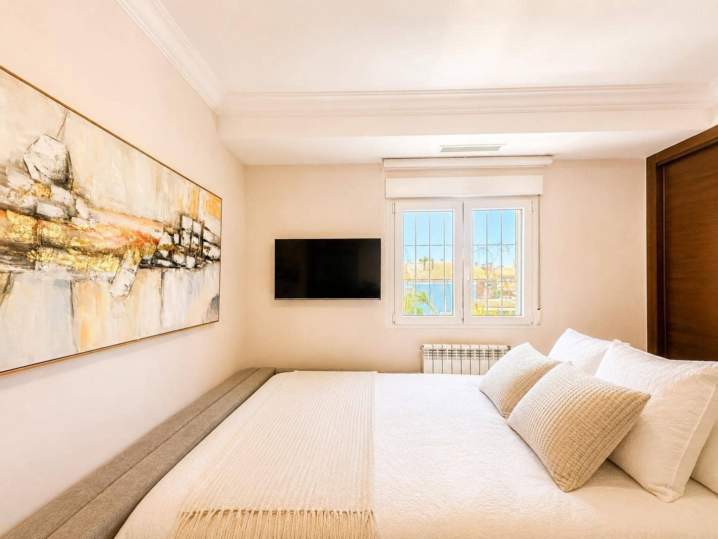 4 soverom Villa til salgs i Dehesa de Campoamor med svømmebasseng garasje - € 1 225 000 (Ref: 9900380)