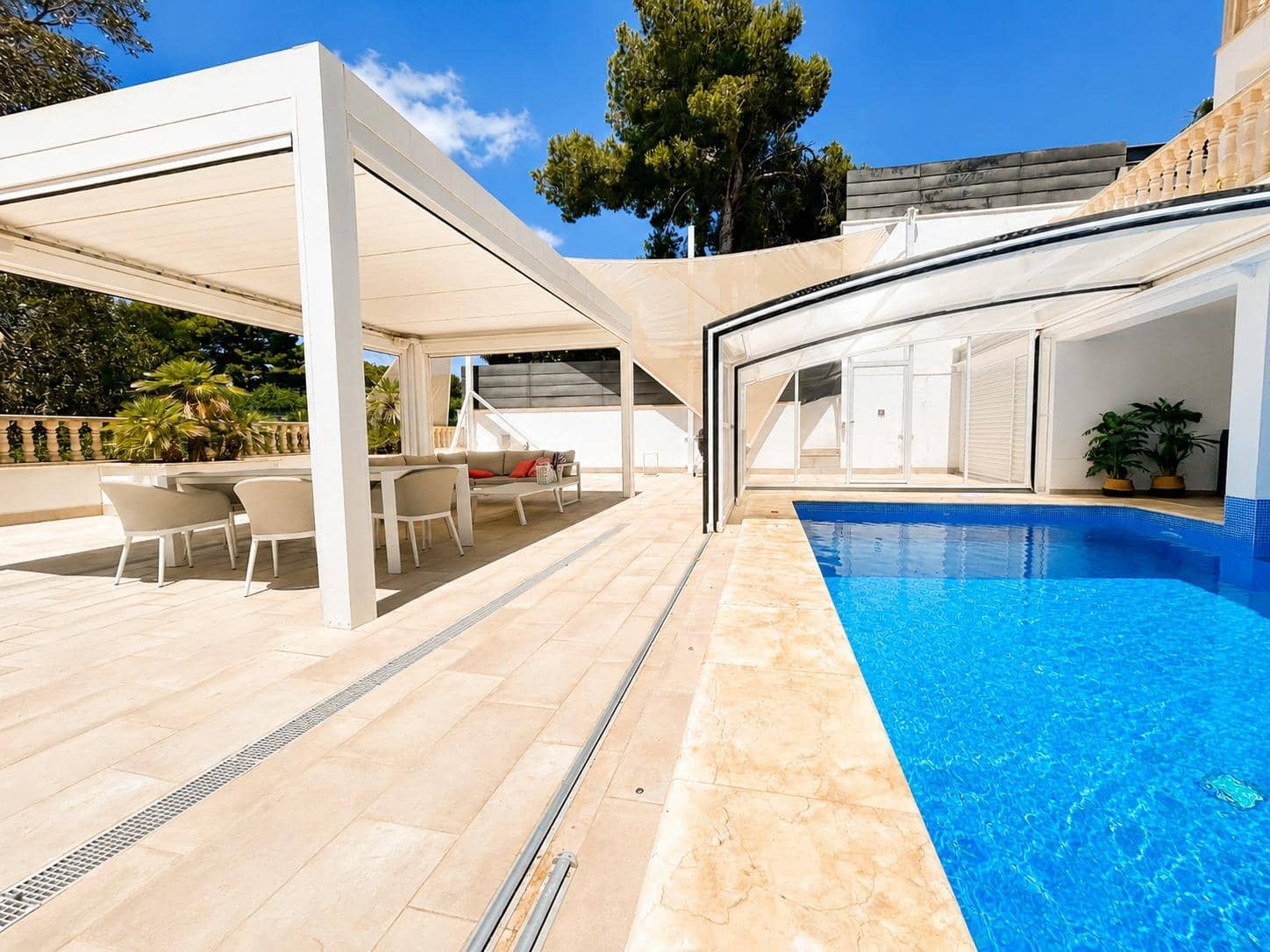 4 soverom Villa til salgs i Dehesa de Campoamor med svømmebasseng garasje - € 1 225 000 (Ref: 9900380)