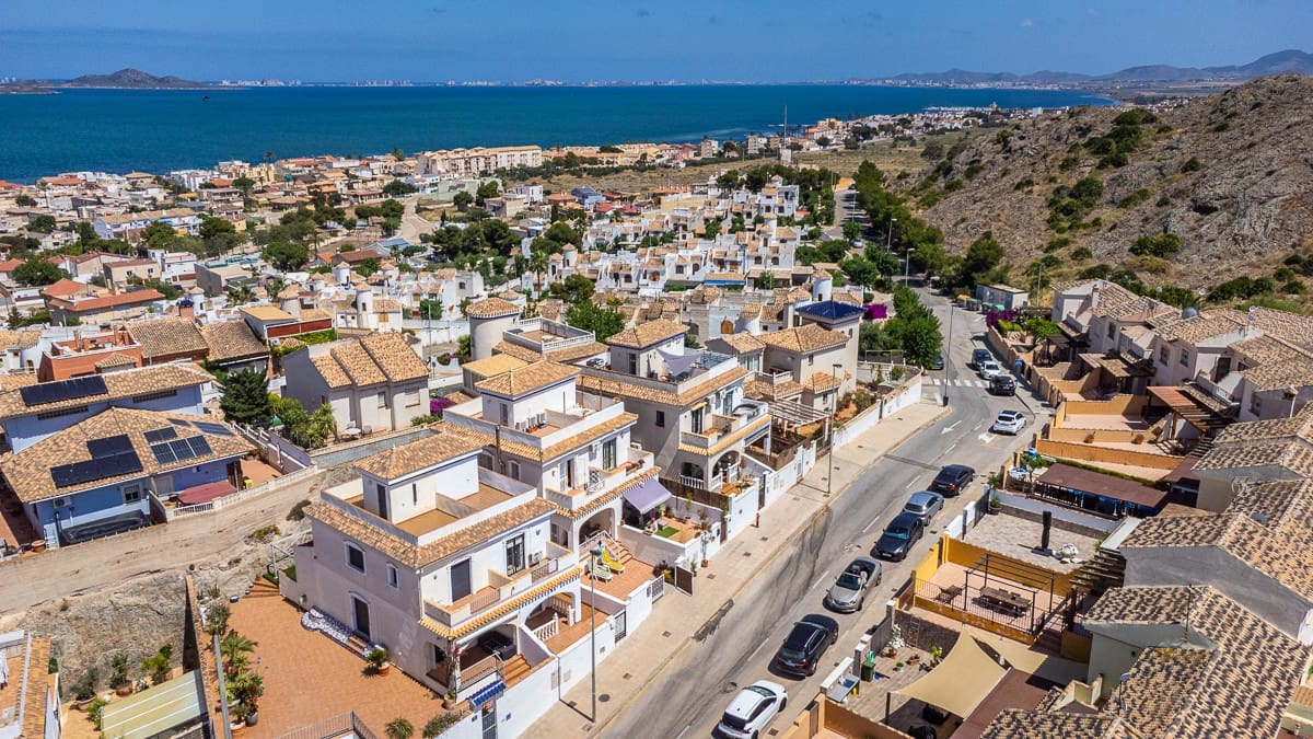 2 bedroom Townhouse for sale in El Carmoli with pool - € 147,500 (Ref: 9900383)