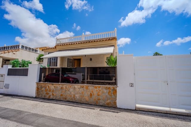 Chalet de 3 habitaciones en Ciudad Quesada, Rojales en venta con piscina - 299.000 € (Ref: 9902019)