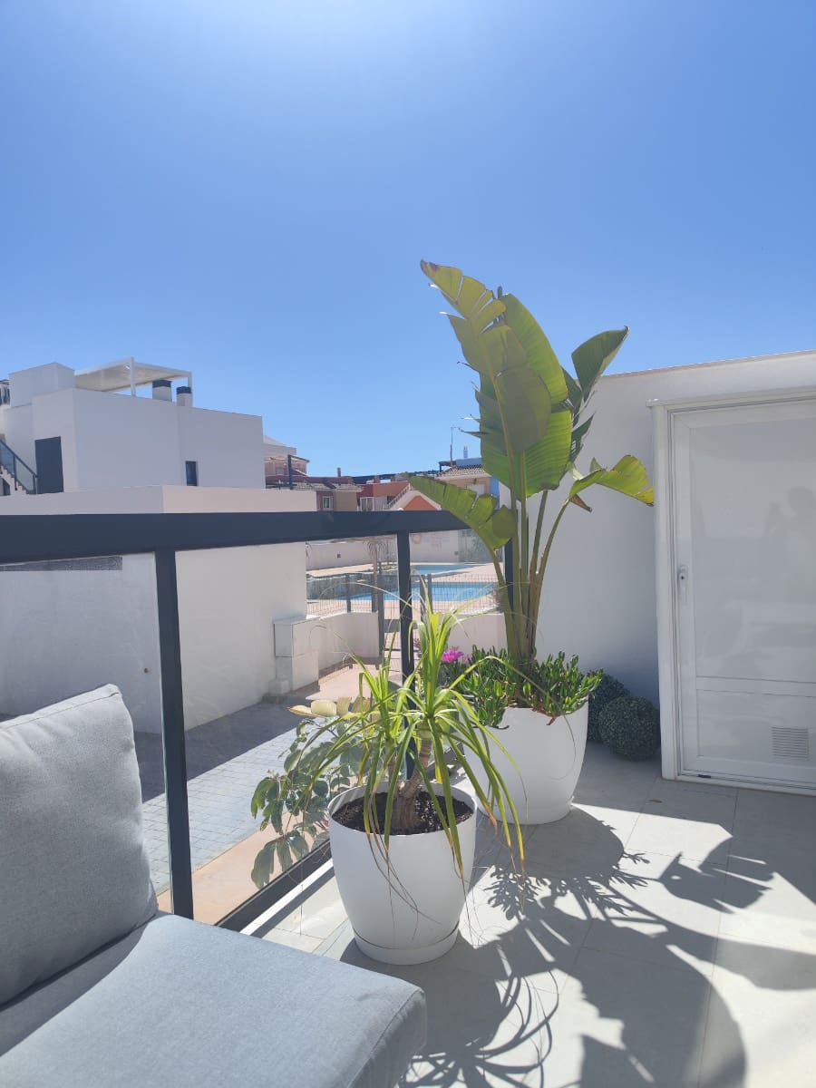 Apartamento de 2 habitaciones en El Mojon en venta con piscina garaje - 319.500 € (Ref: 9931290)