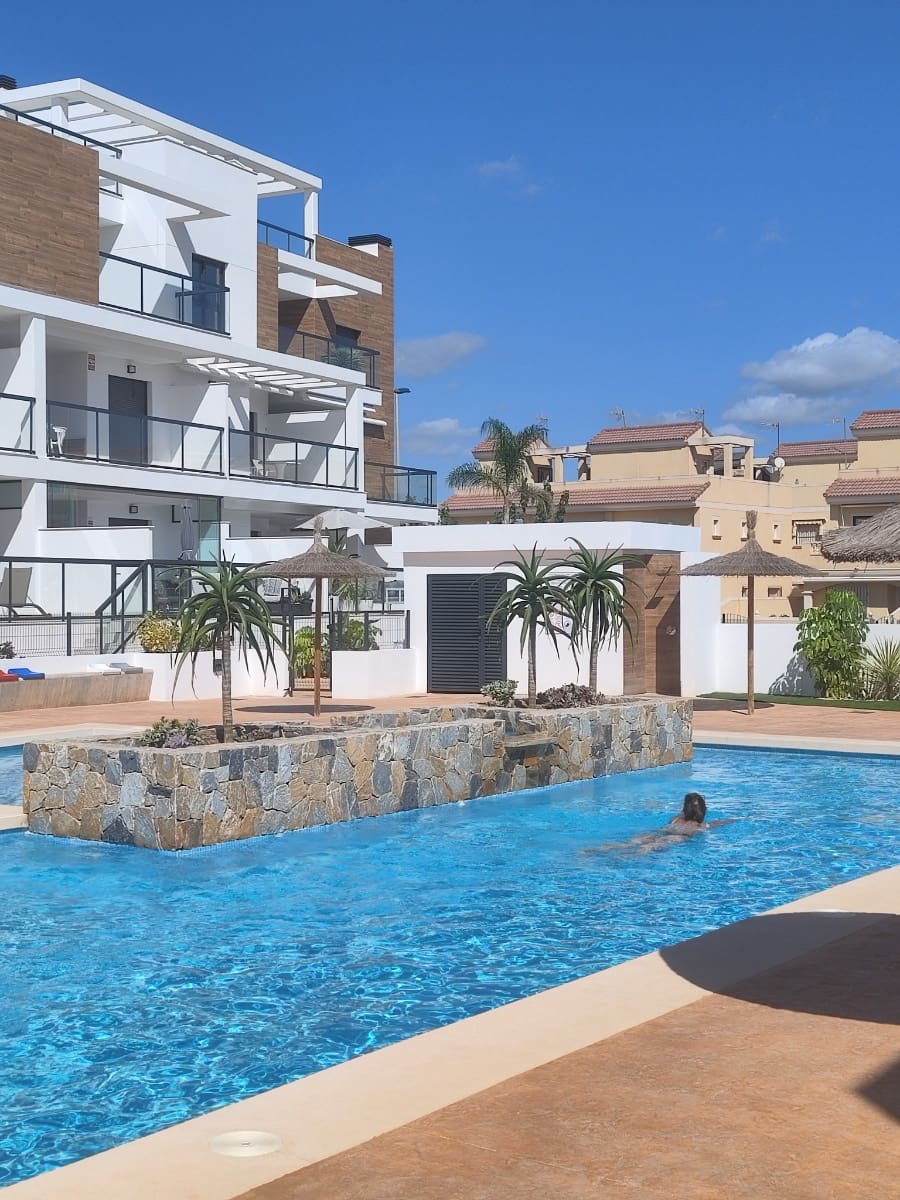 Apartamento de 2 habitaciones en El Mojon en venta con piscina garaje - 319.500 € (Ref: 9931290)