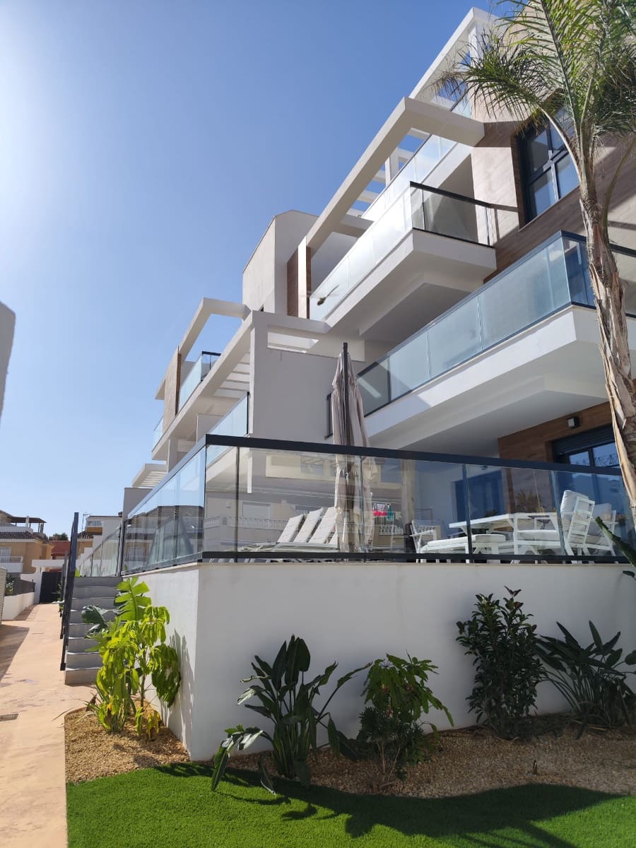 Apartamento de 2 habitaciones en El Mojon en venta con piscina garaje - 319.500 € (Ref: 9931290)