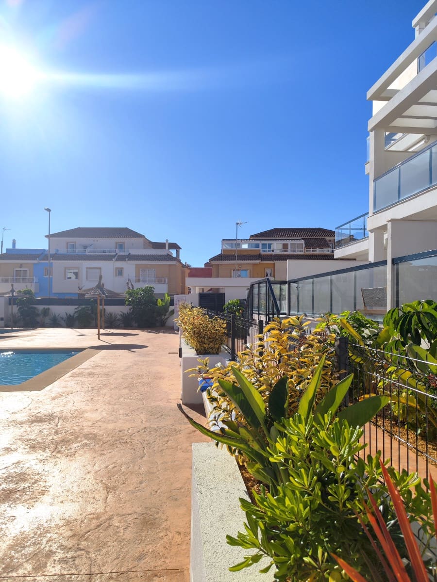Apartamento de 2 habitaciones en El Mojon en venta con piscina garaje - 319.500 € (Ref: 9931290)