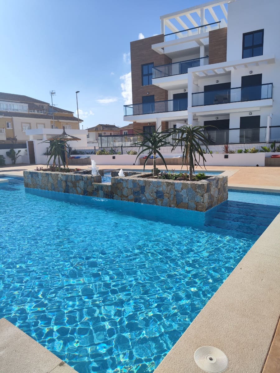 Apartamento de 2 habitaciones en El Mojon en venta con piscina garaje - 319.500 € (Ref: 9931290)