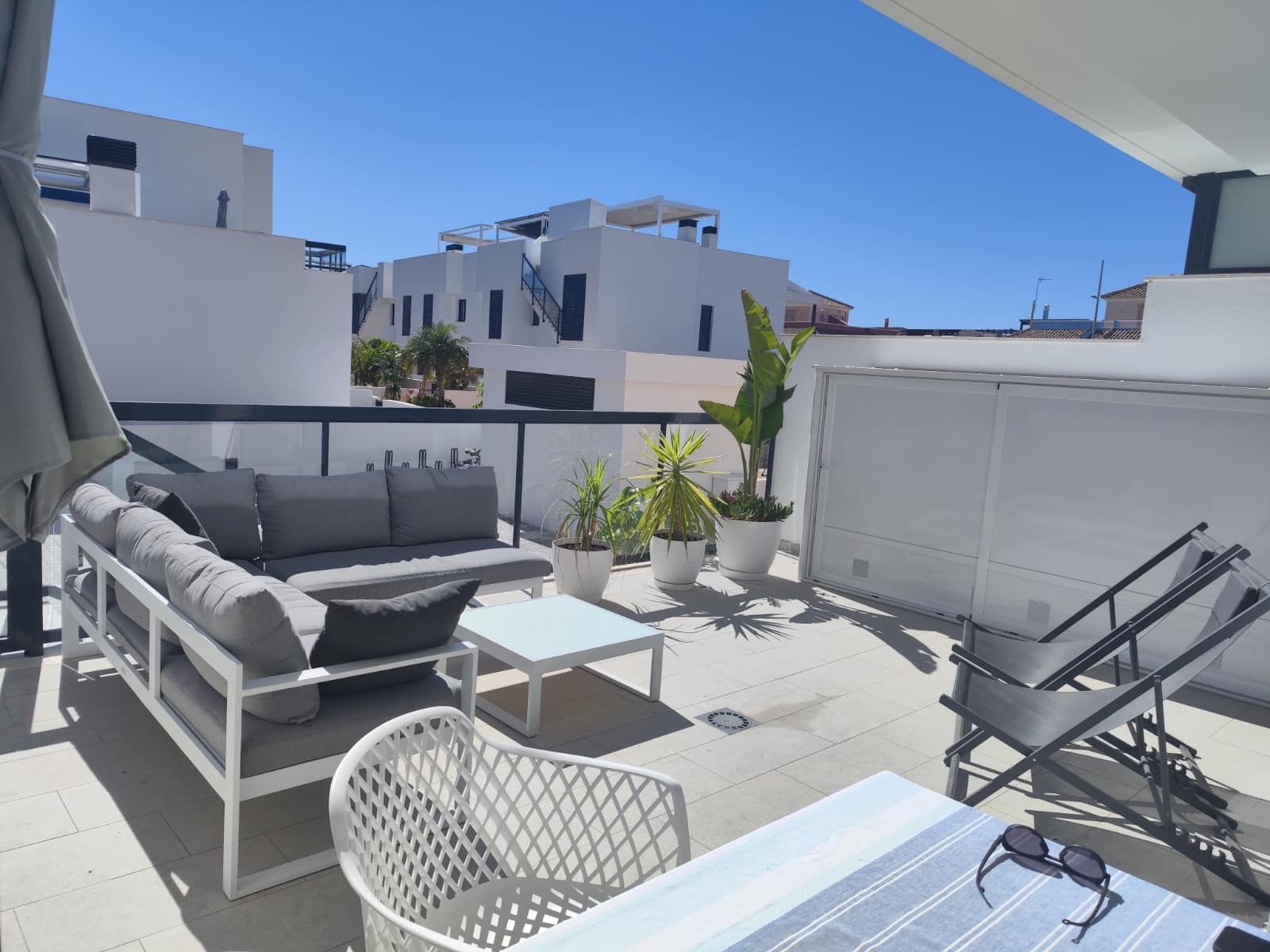 Apartamento de 2 habitaciones en El Mojon en venta con piscina garaje - 319.500 € (Ref: 9931290)