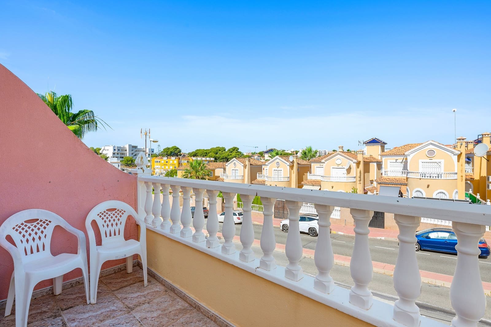 3 quarto Casa em Banda para venda em Filipinas com piscina - 189 000 € (Ref: 9933693)