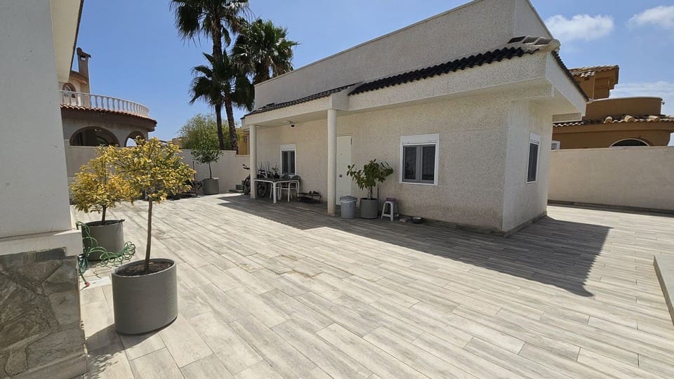 4 camera da letto Villa in vendita in Lo Pepin con piscina - 460.000 € (Rif: 9934827)