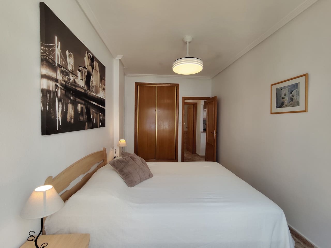 2 Zimmer Apartment zu verkaufen in Cabo Roig mit Pool Garage - 230.000 € (Ref: 9935500)