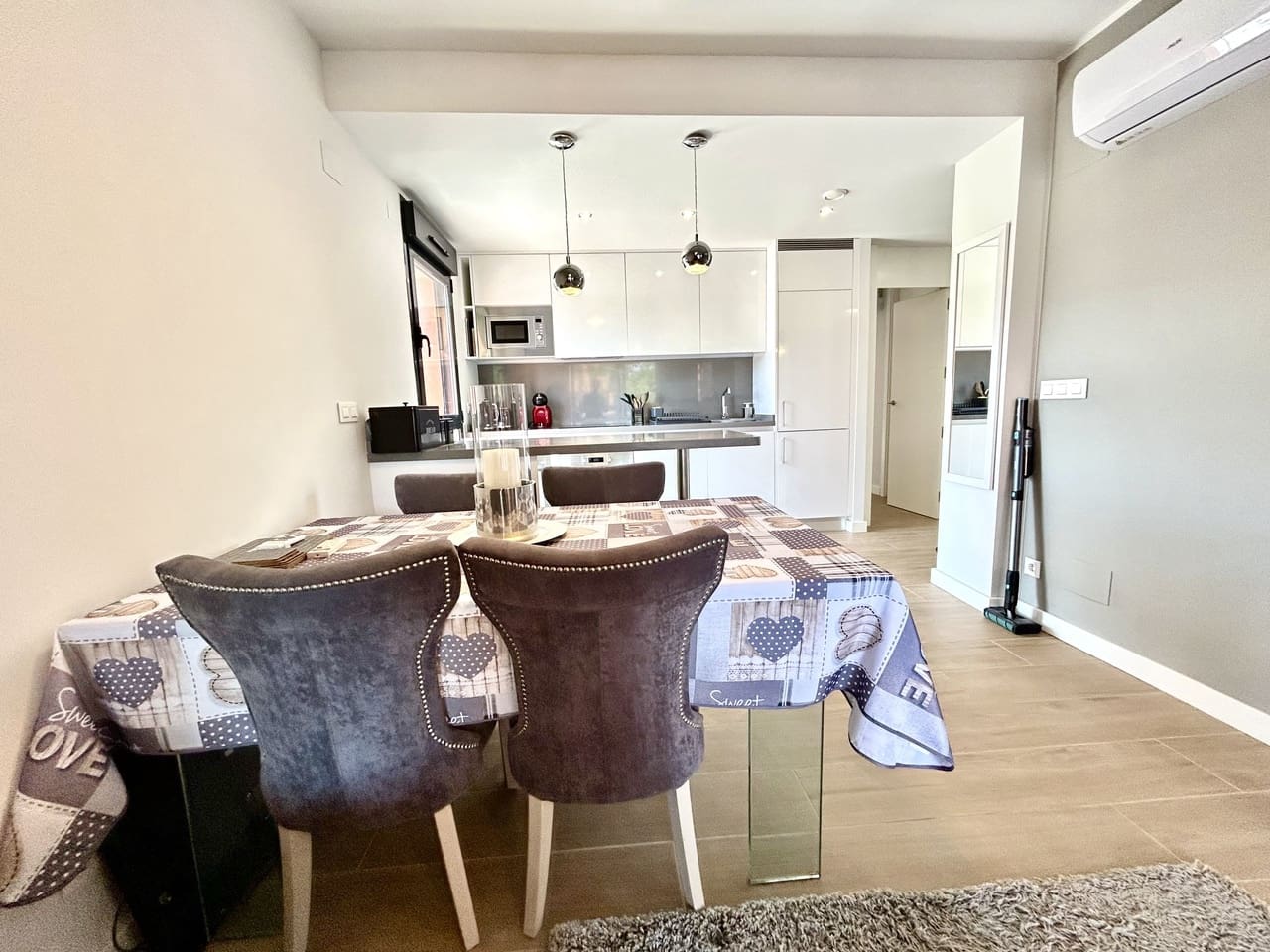 2 sypialnia Apartament na sprzedaż w Villamartin z basenem garażem - 260 000 € (Ref: 9939330)
