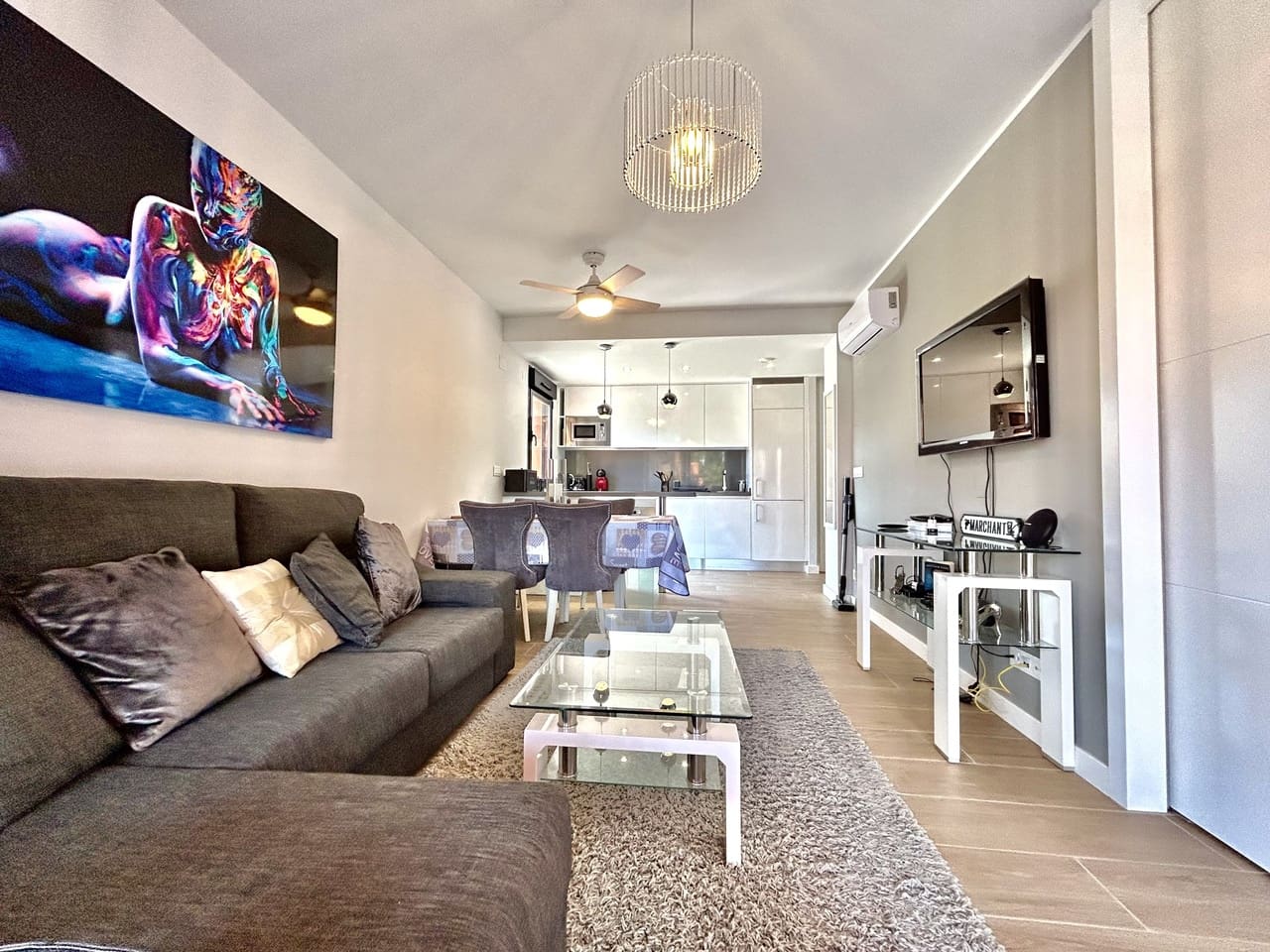 2 sypialnia Apartament na sprzedaż w Villamartin z basenem garażem - 260 000 € (Ref: 9939330)