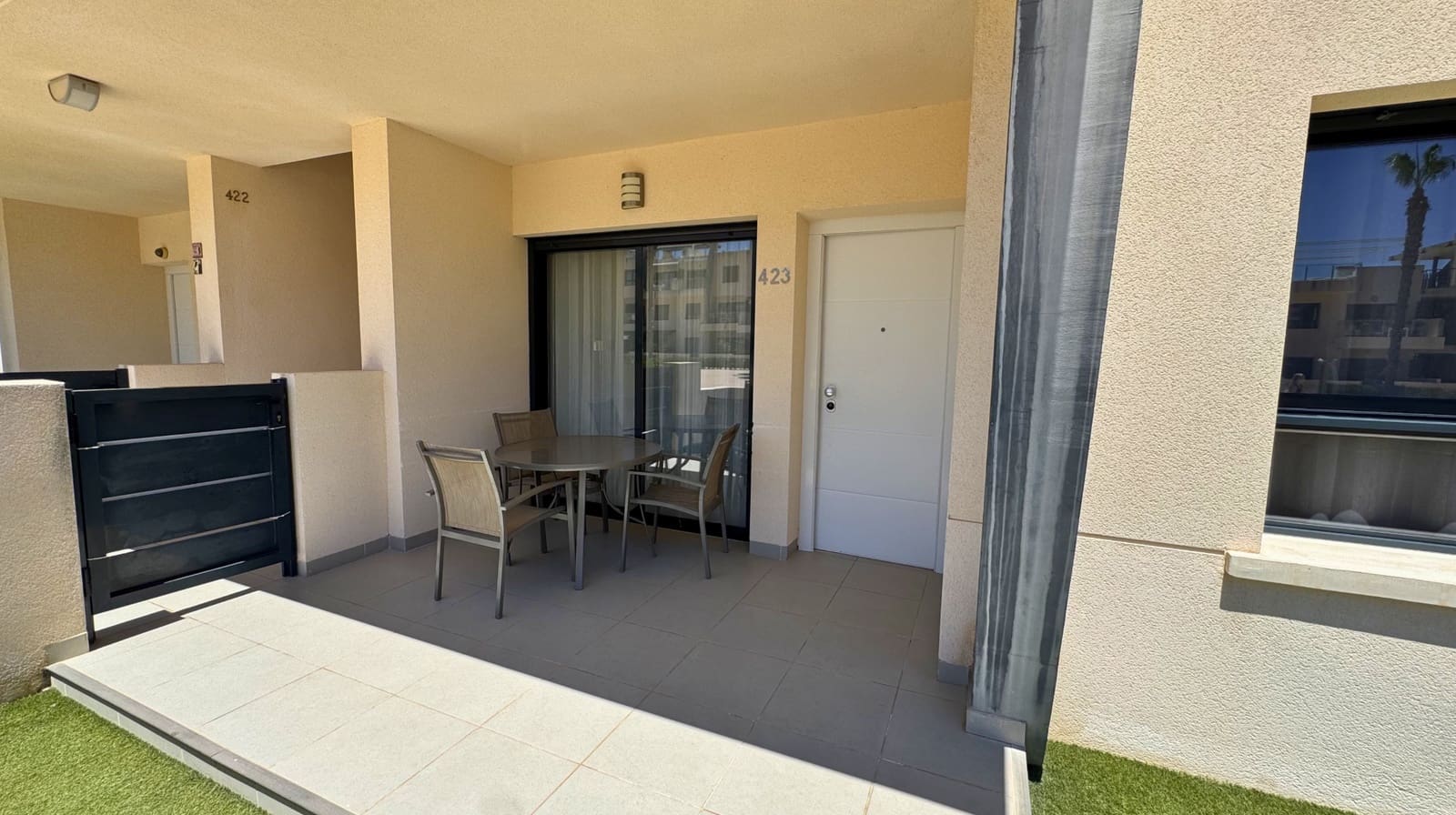 2 makuuhuone Huoneisto myytävänä paikassa Torre de la Horadada mukana uima-altaan - 259 500 € (Ref: 9945322)