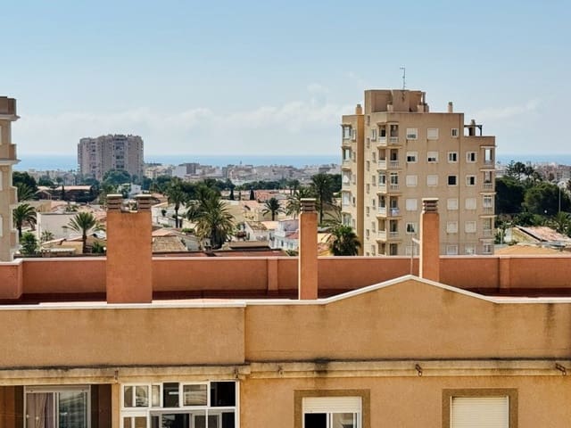 2 slaapkamer Appartement te koop in Aguas Nuevas, Torrevieja met zwembad - € 175.000 (Ref: 9945326)